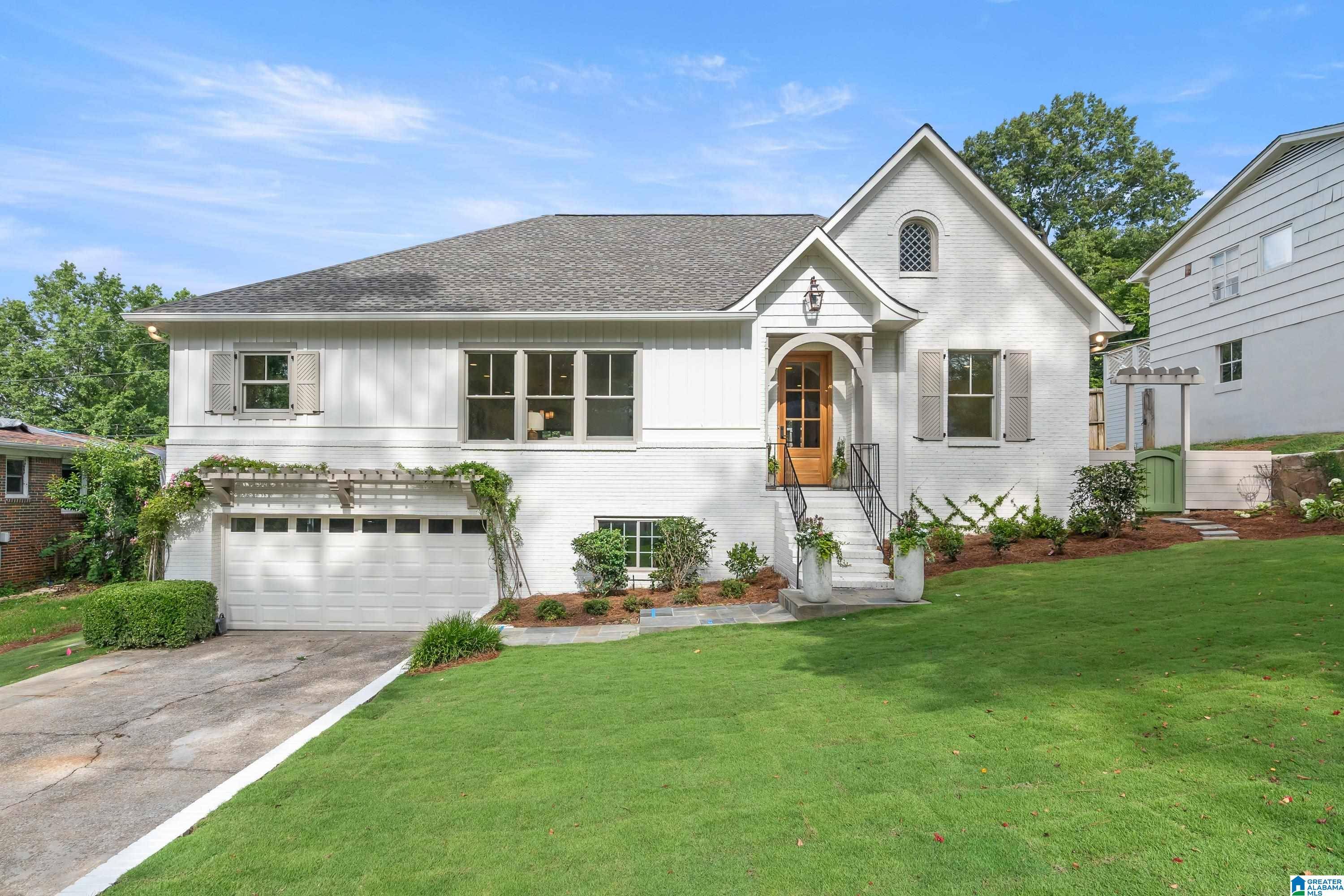 Homewood, AL 35209,716 CREST LANE