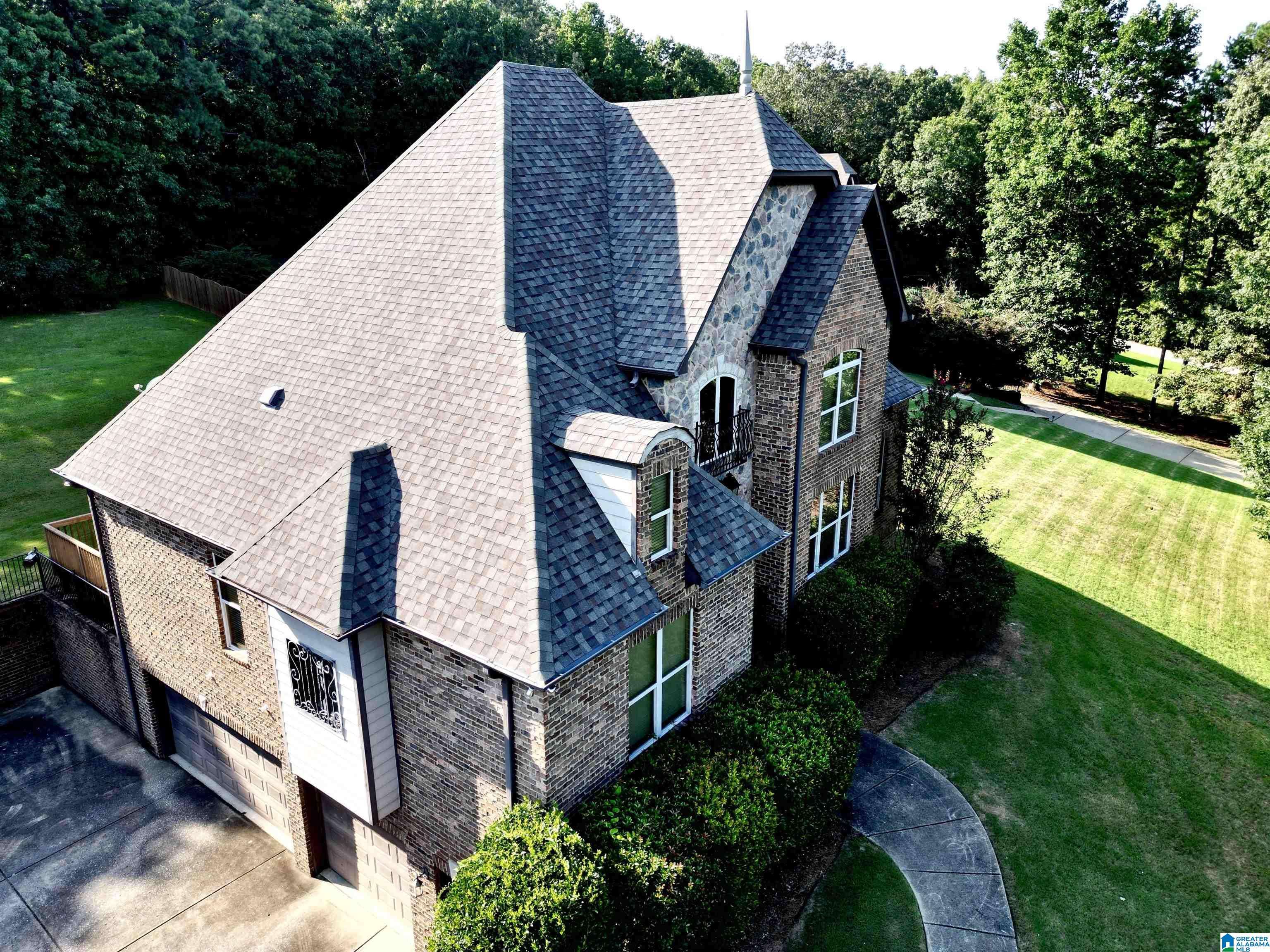 Trussville, AL 35173,8218 CARRINGTON DRIVE