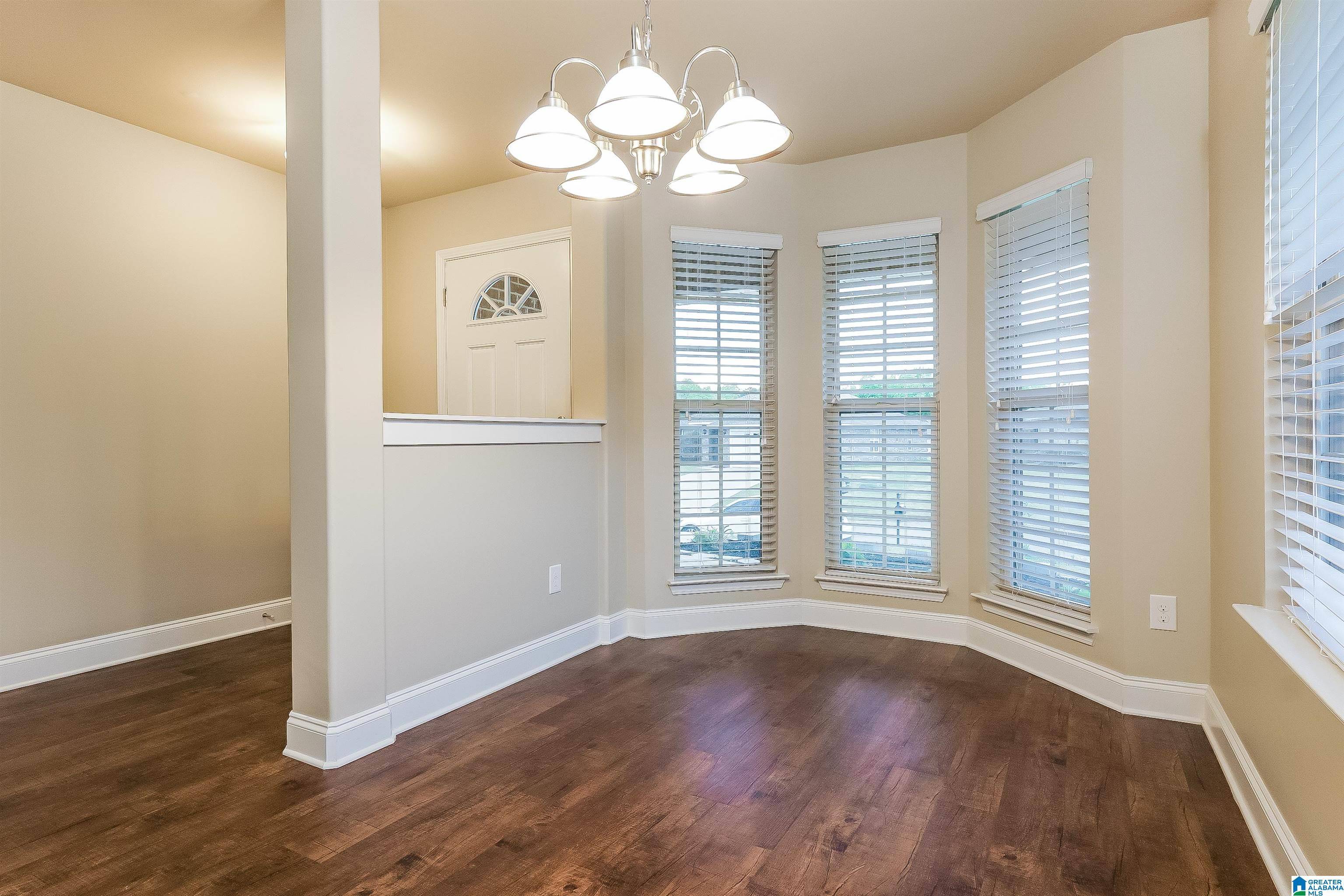 Calera, AL 35040,413 MARSH CIRCLE