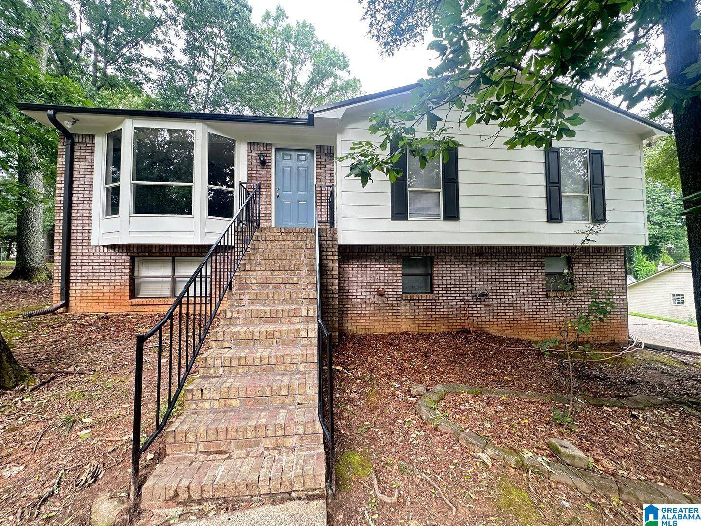 Birmingham, AL 35235,2516 VERA CRUZ DRIVE
