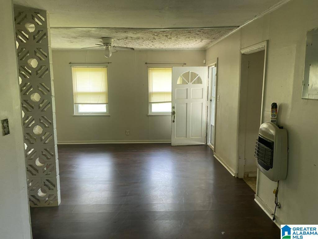 Birmingham, AL 35211,2001 HENRY CRUMPTON DRIVE