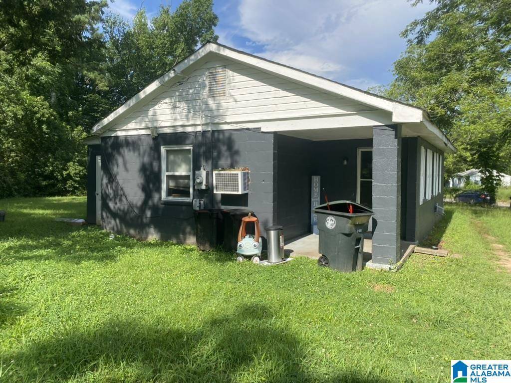 Birmingham, AL 35211,2001 HENRY CRUMPTON DRIVE