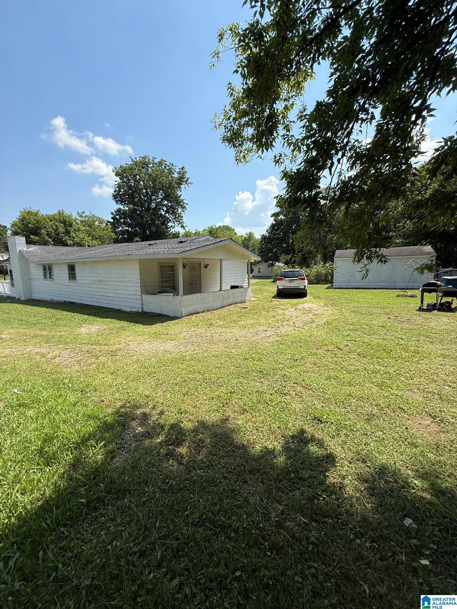 Tarrant, AL 35217,17 5TH STREET