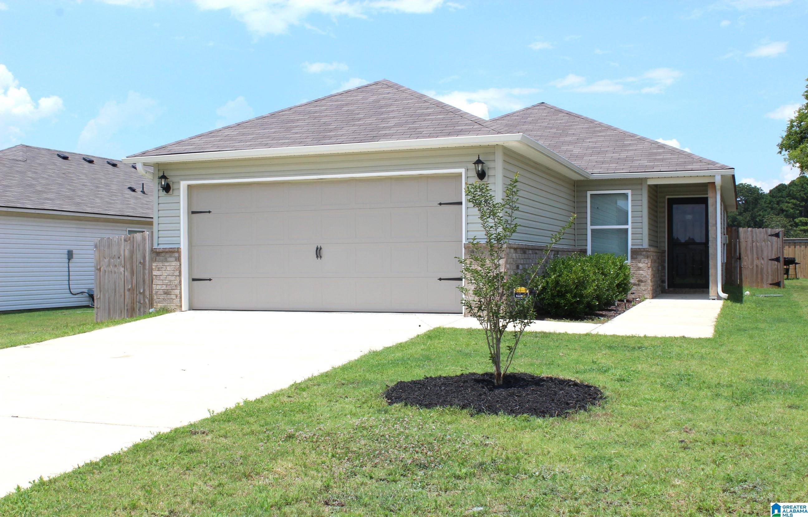 Odenville, AL 35120,148 JONATHAN DRIVE