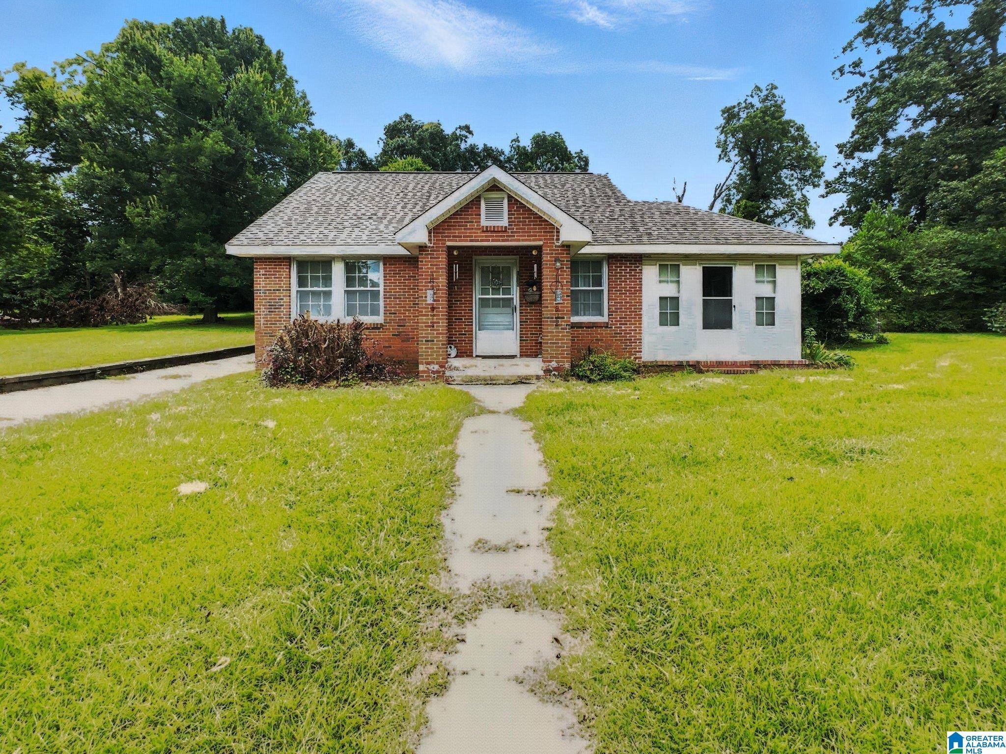 Clanton, AL 35045,1006 2ND AVENUE N