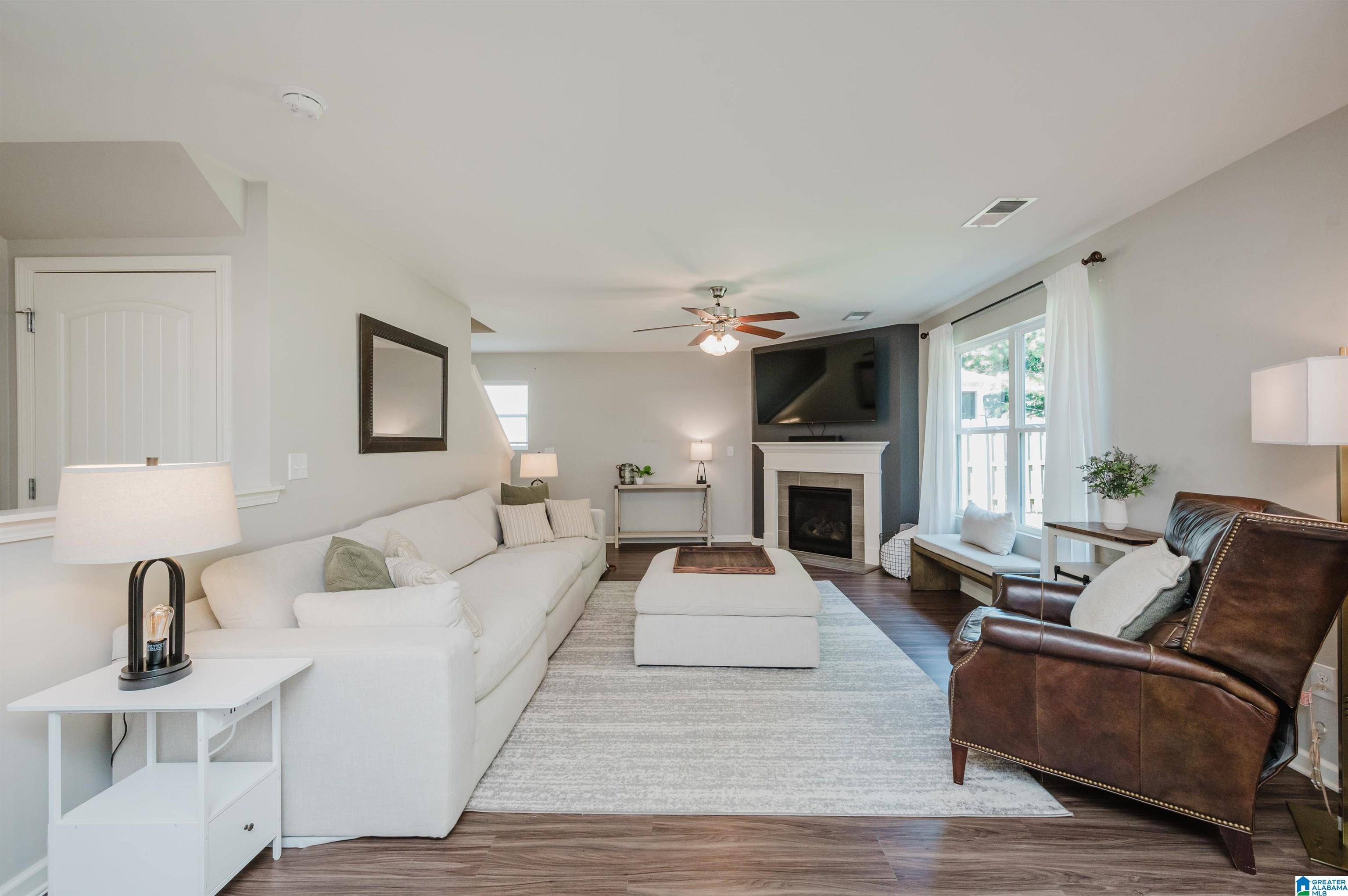 Chelsea, AL 35043,180 BELMONT WAY