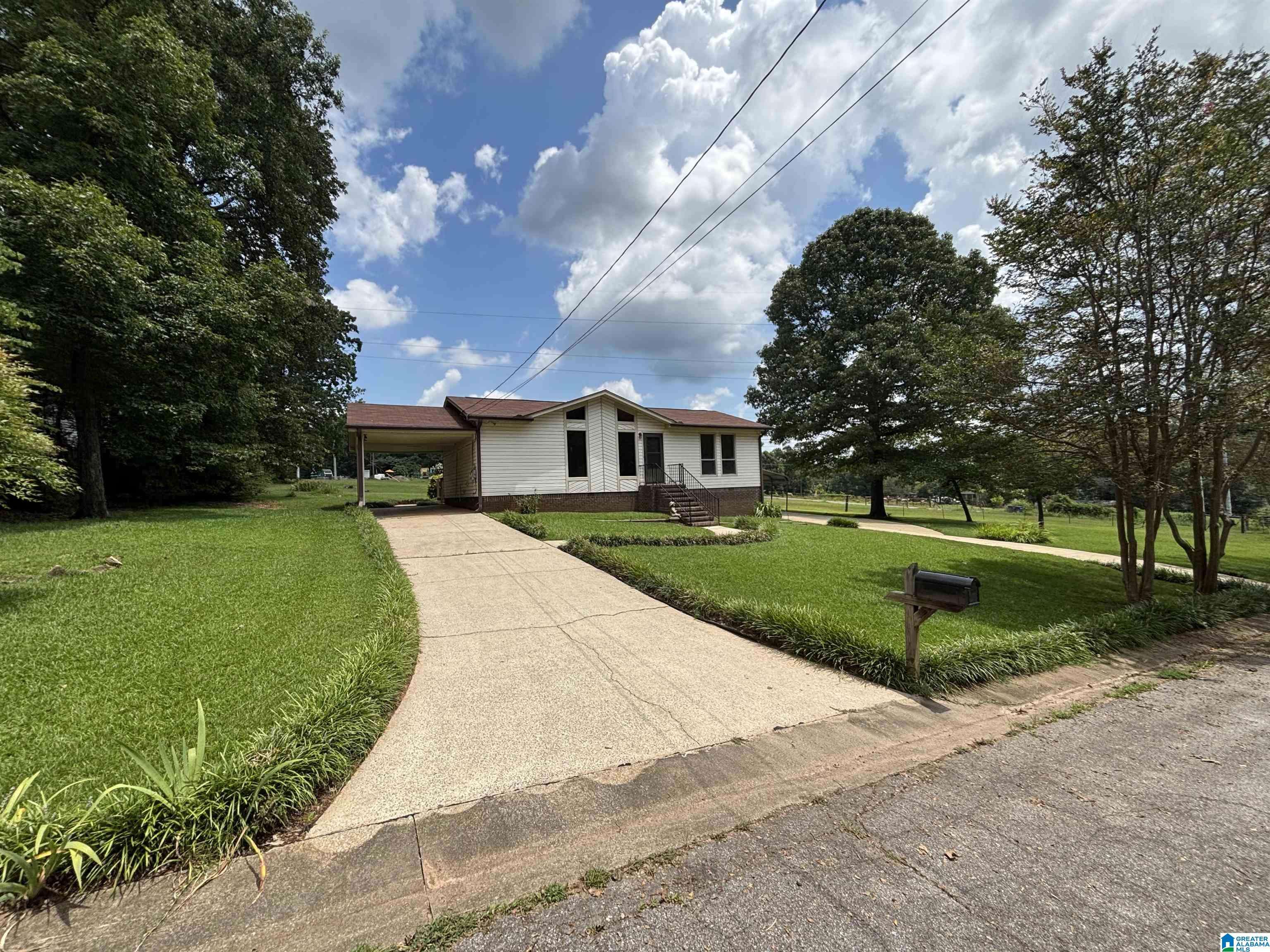 Irondale, AL 35210,5850 LAKEVIEW CIRCLE