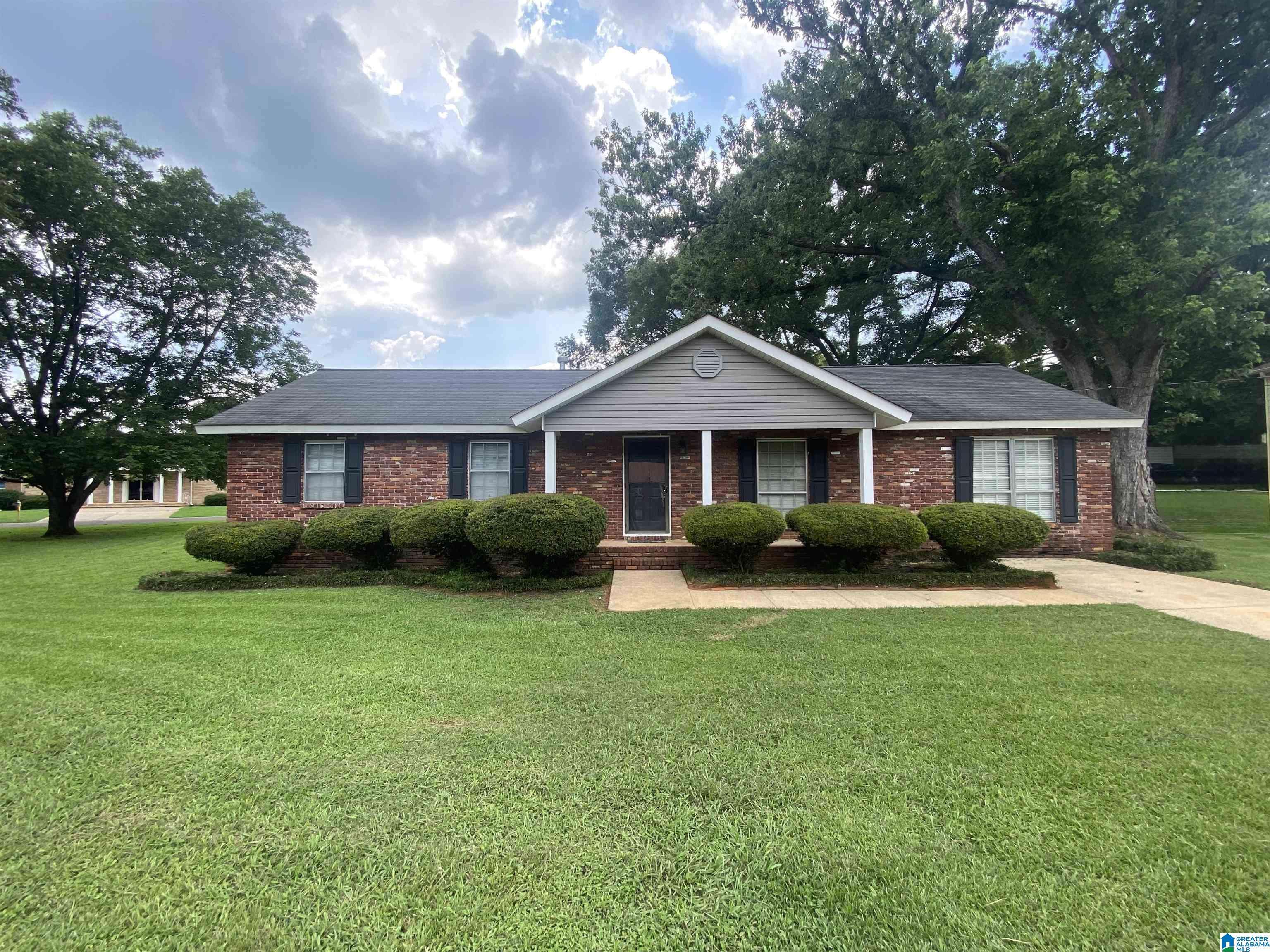 Hueytown, AL 35023,2700 DAFFODIL AVENUE