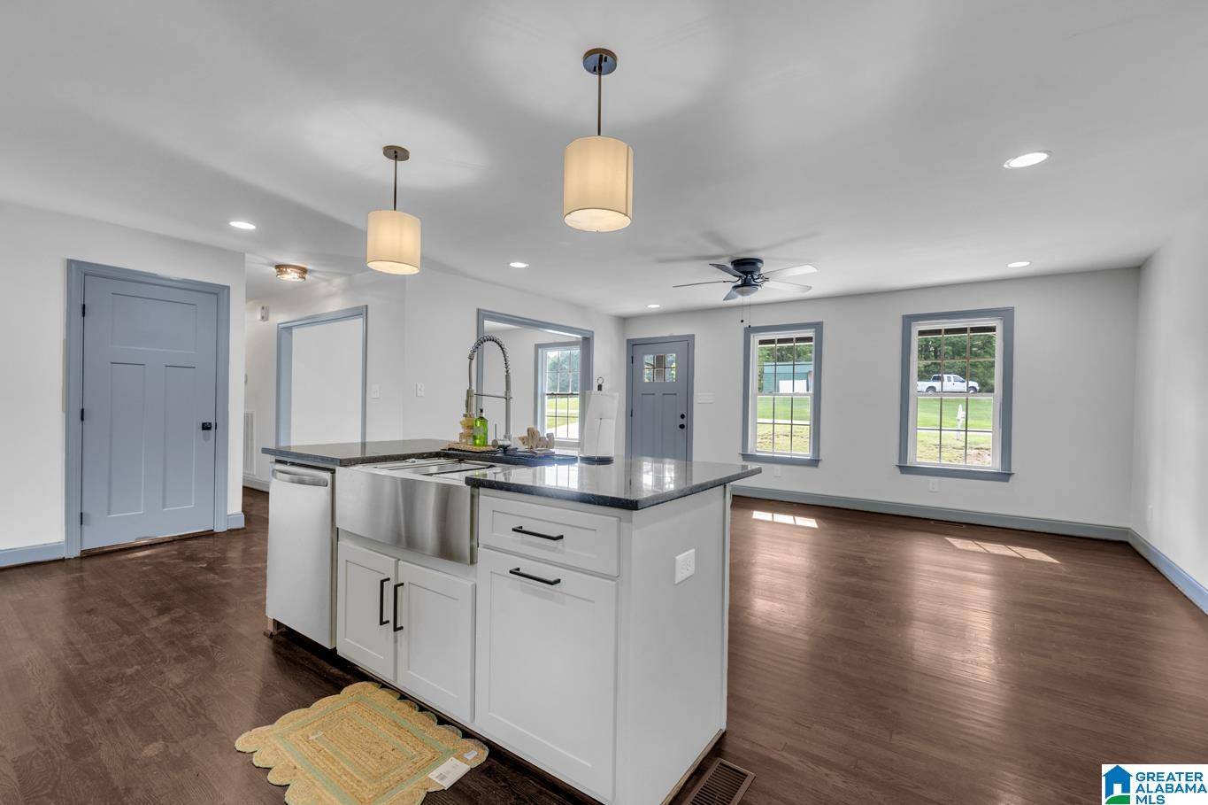 Warrior, AL 35180,1580 OREN MILLER ROAD