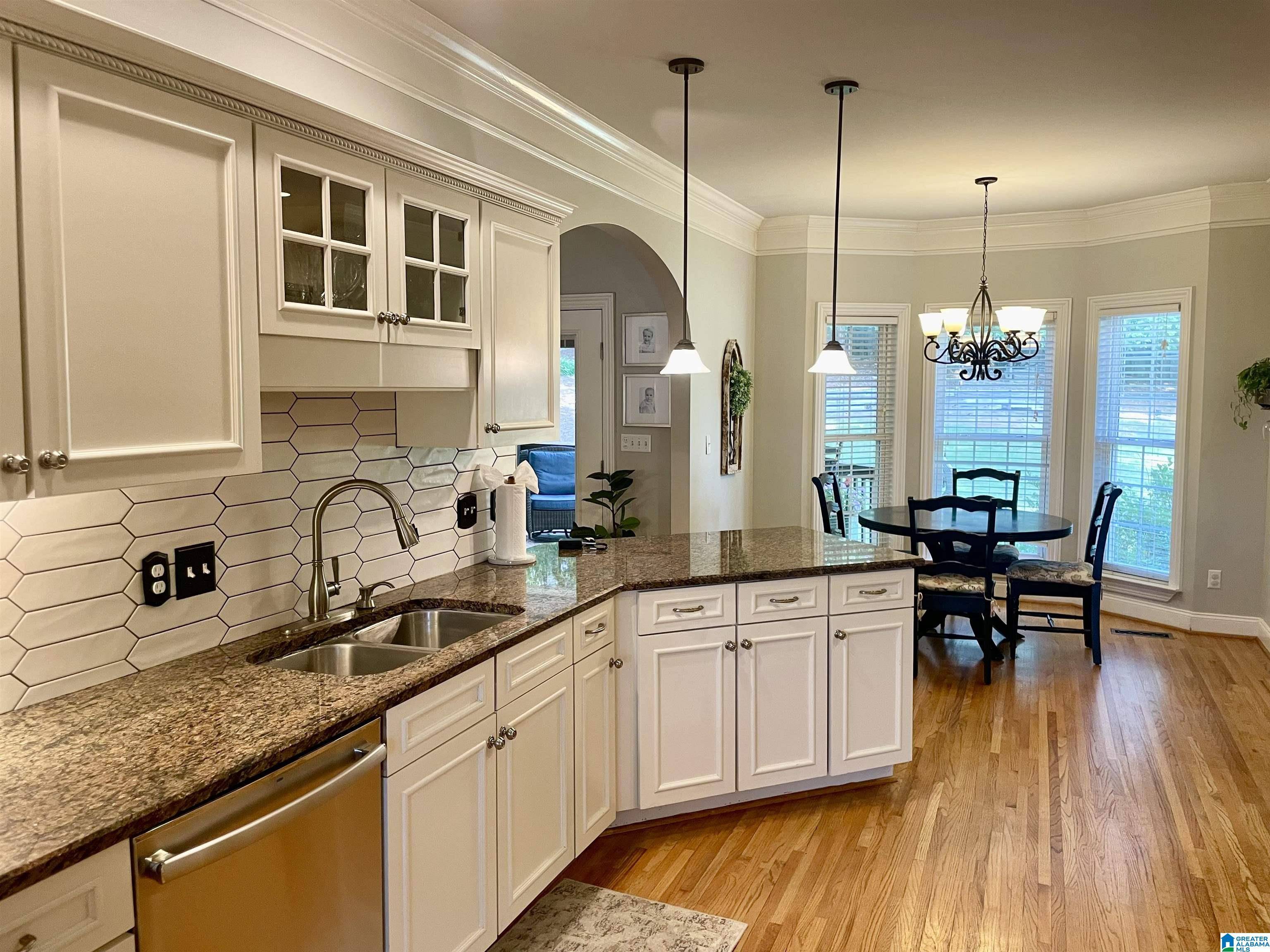 Hoover, AL 35244,1425 CANYON LANE