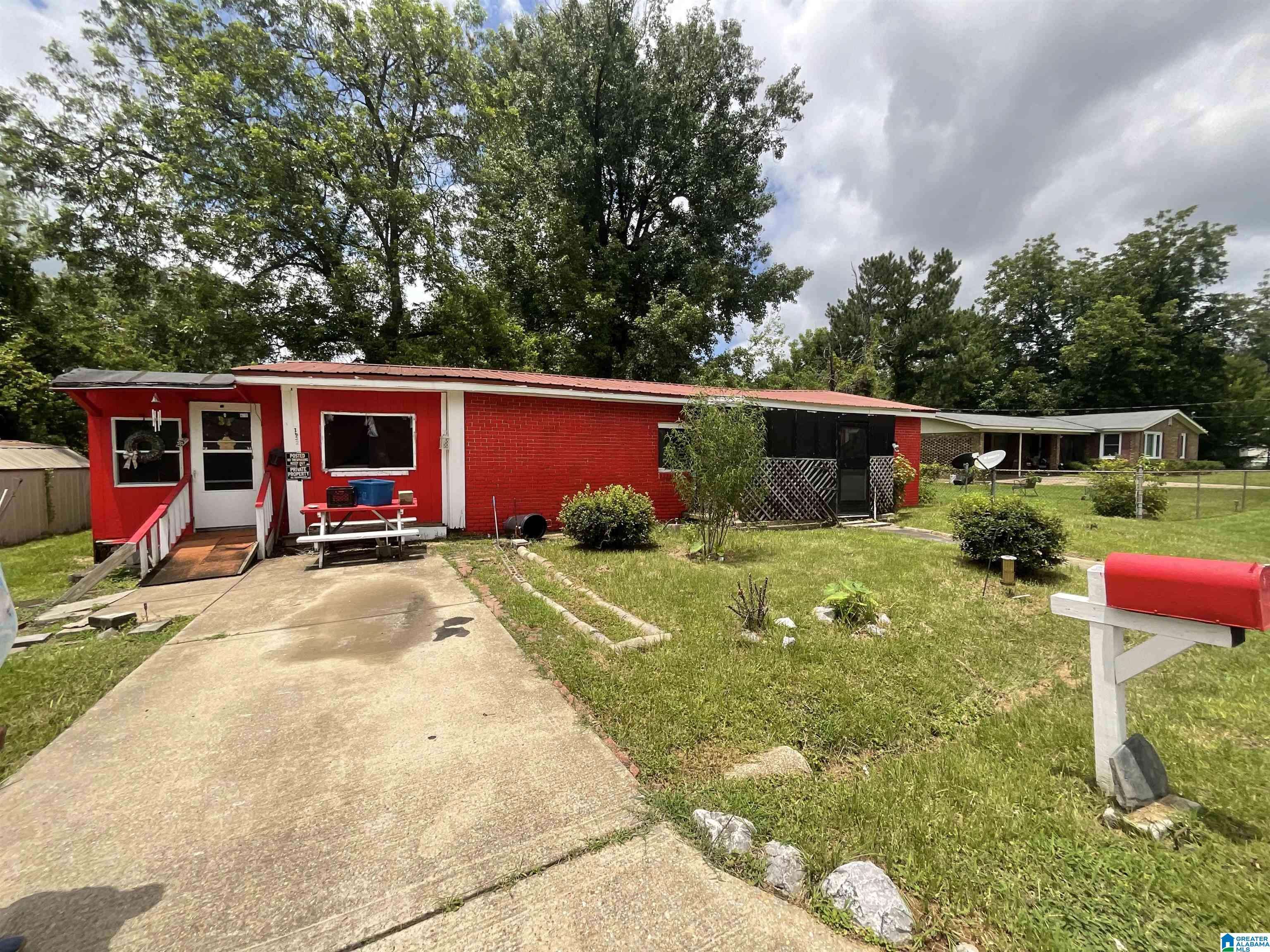 Tuscaloosa, AL 35401,1632 43RD AVENUE