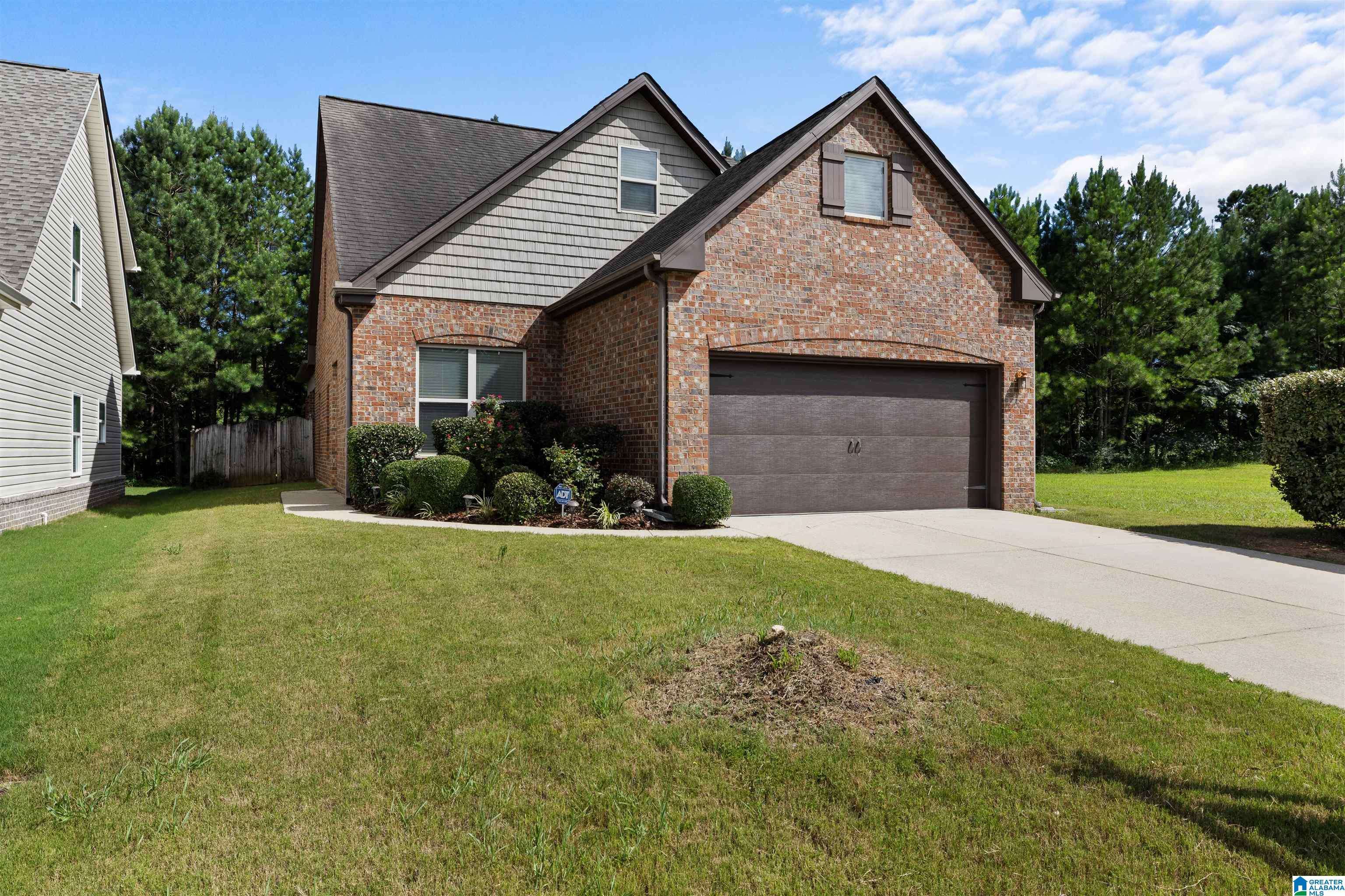 Trussville, AL 35173,411 GLEN CROSS WAY