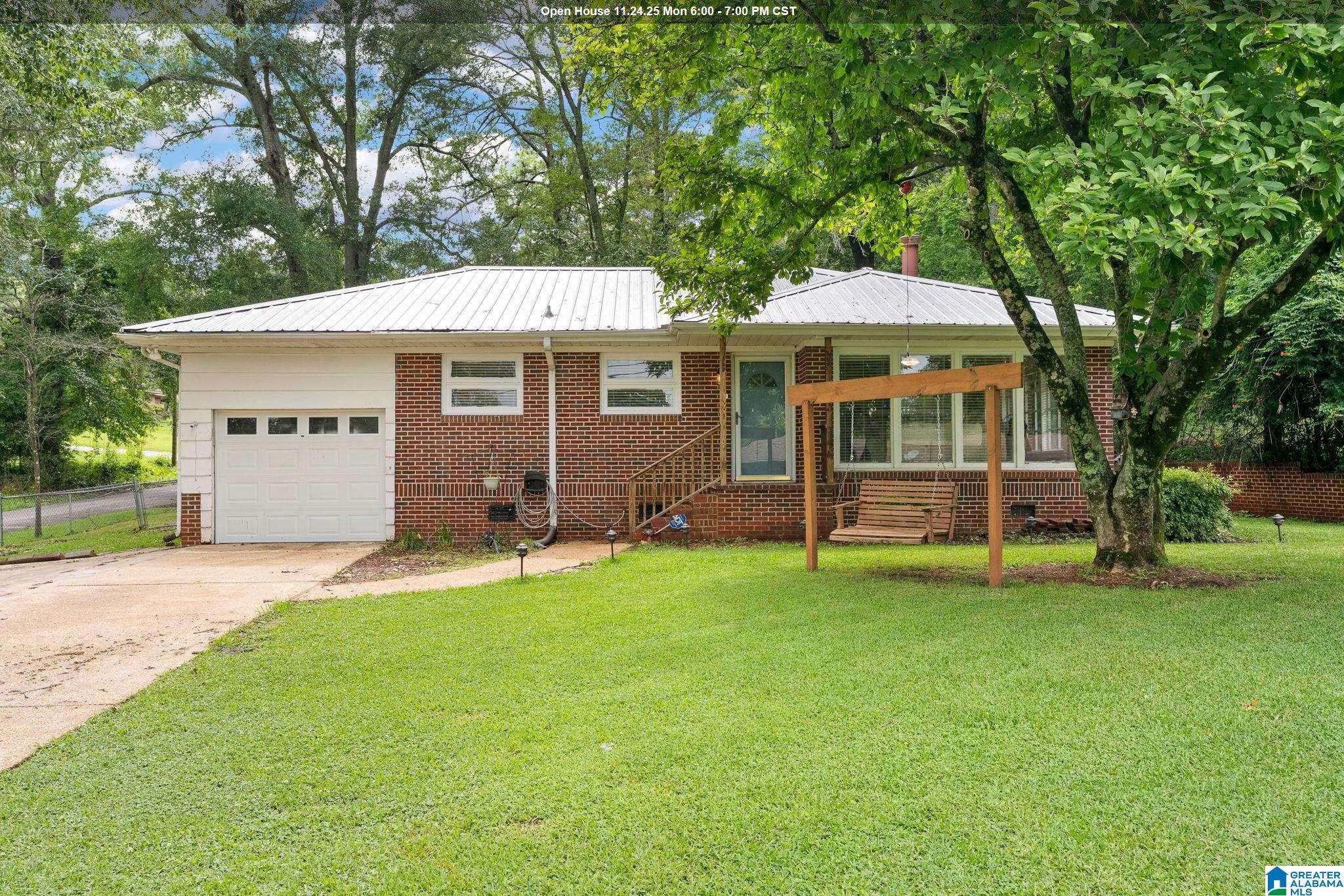 Hueytown, AL 35023,1700 29TH AVENUE N