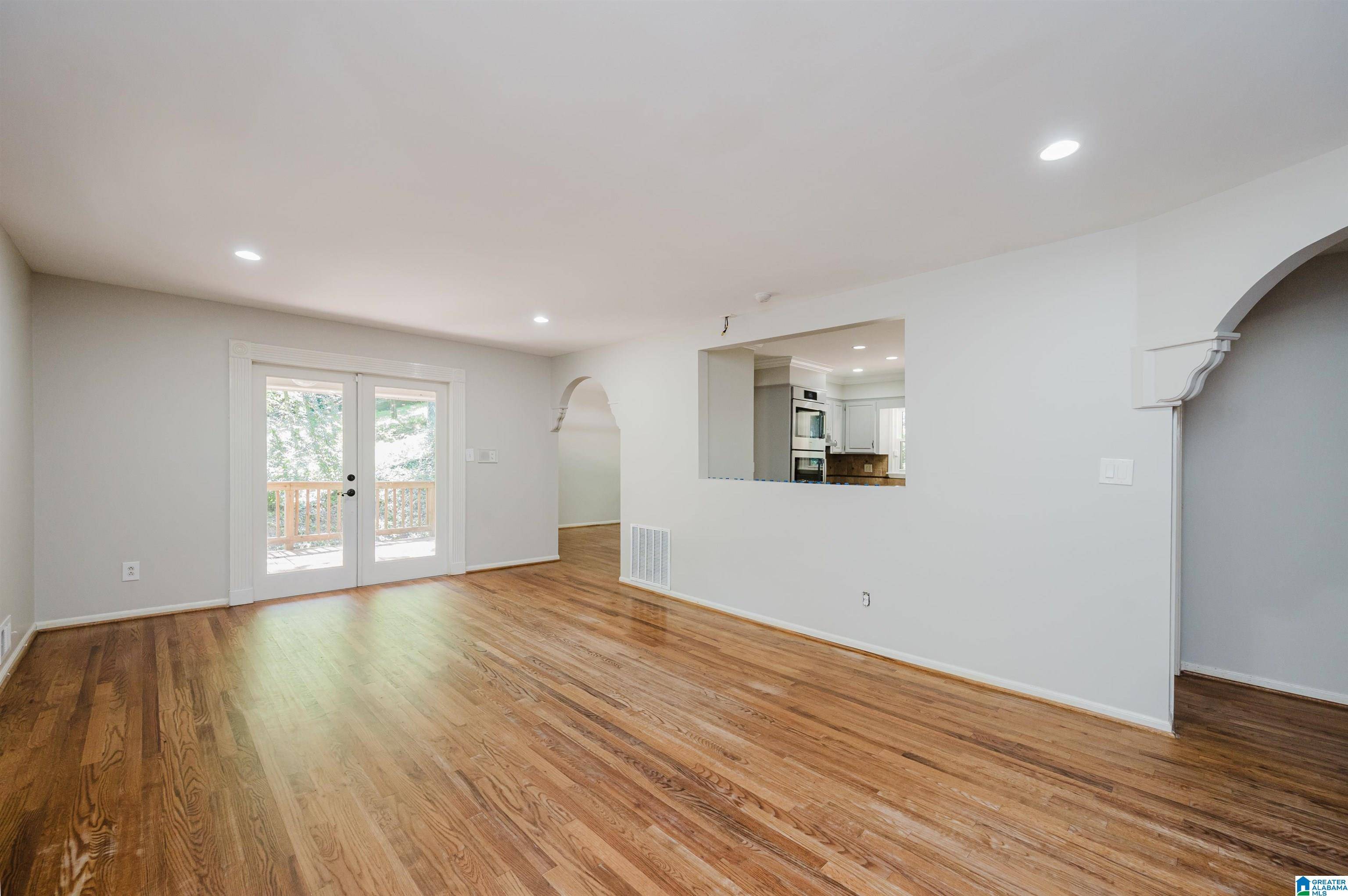 Birmingham, AL 35213,5812 SOUTHCREST ROAD