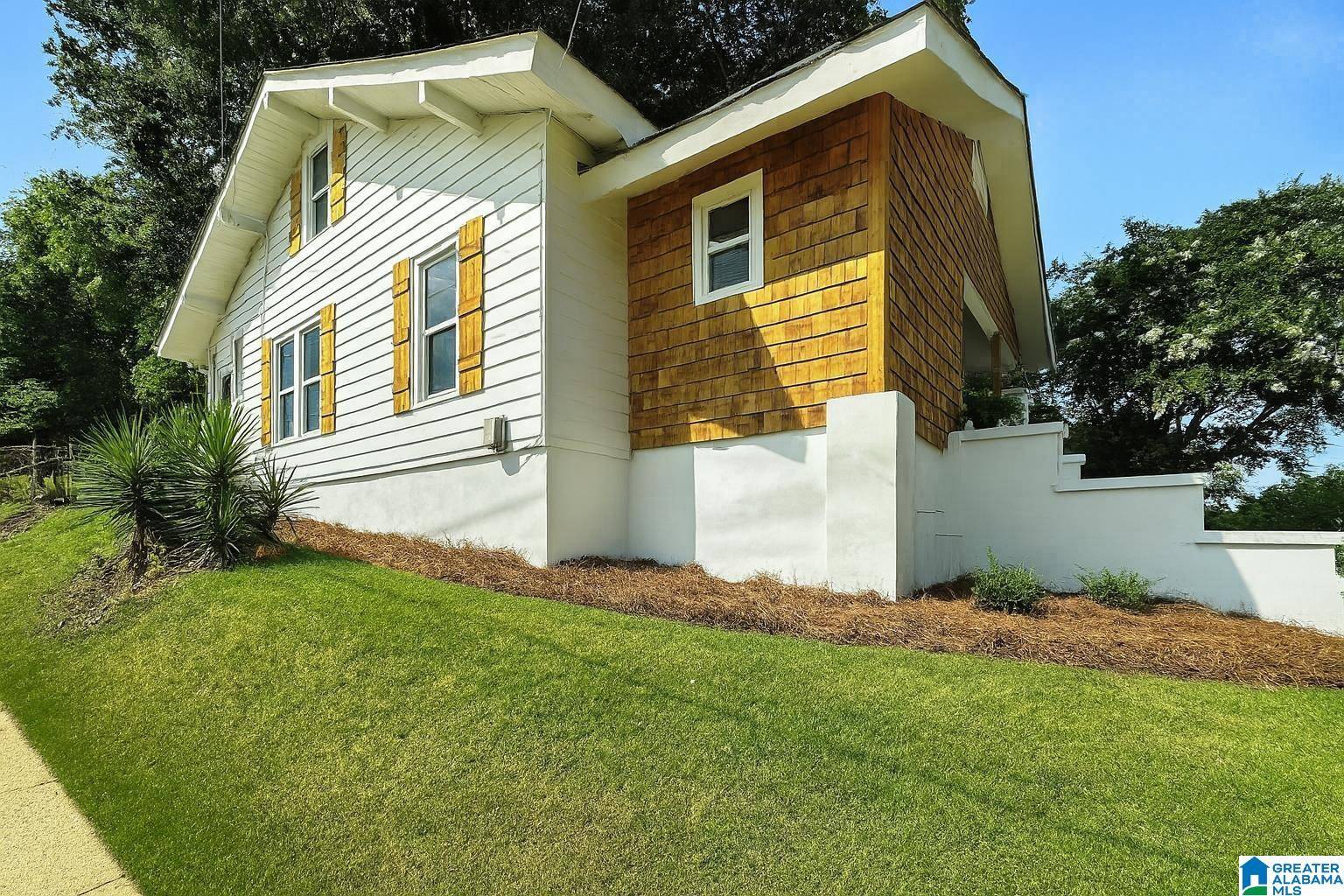 Birmingham, AL 35212,5825 5TH COURT S