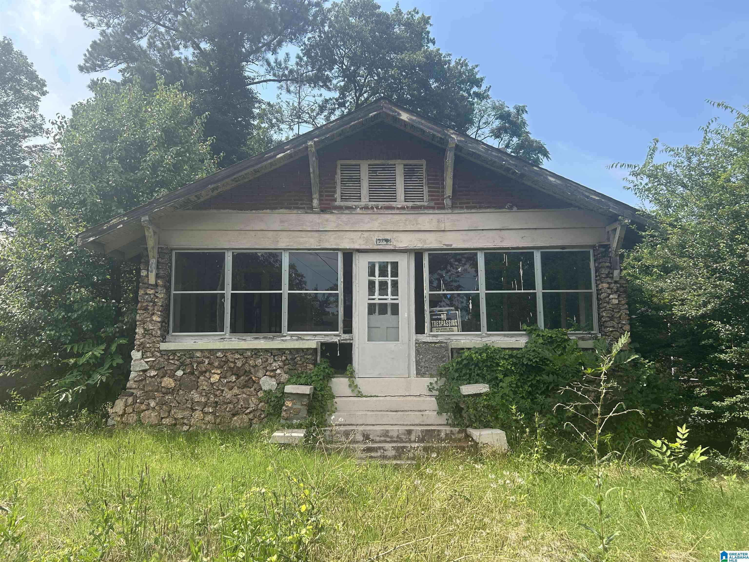 Birmingham, AL 35211,412 SW PRINCETON AVENUE