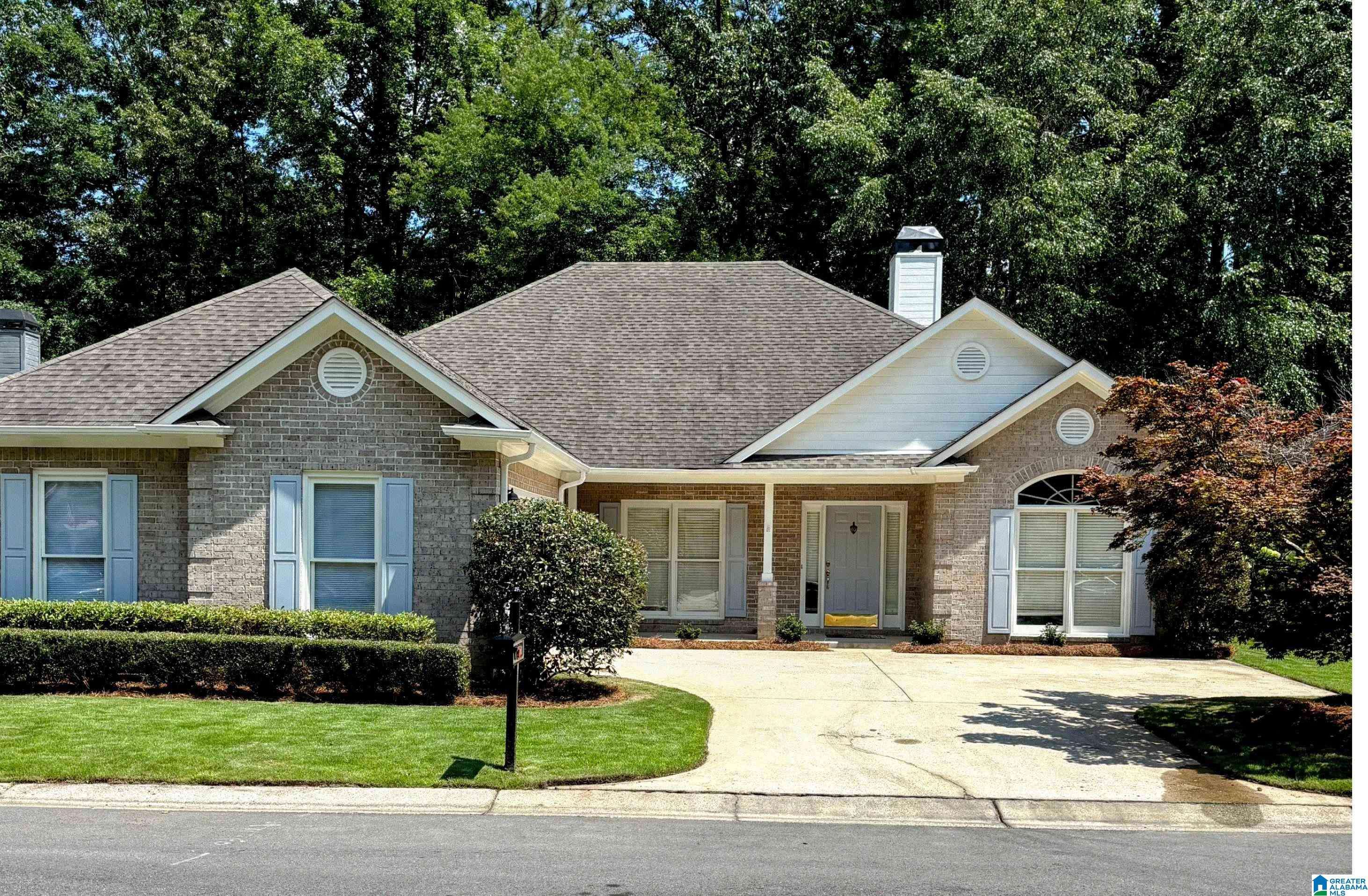 Hoover, AL 35242,461 NORTH LAKE DRIVE