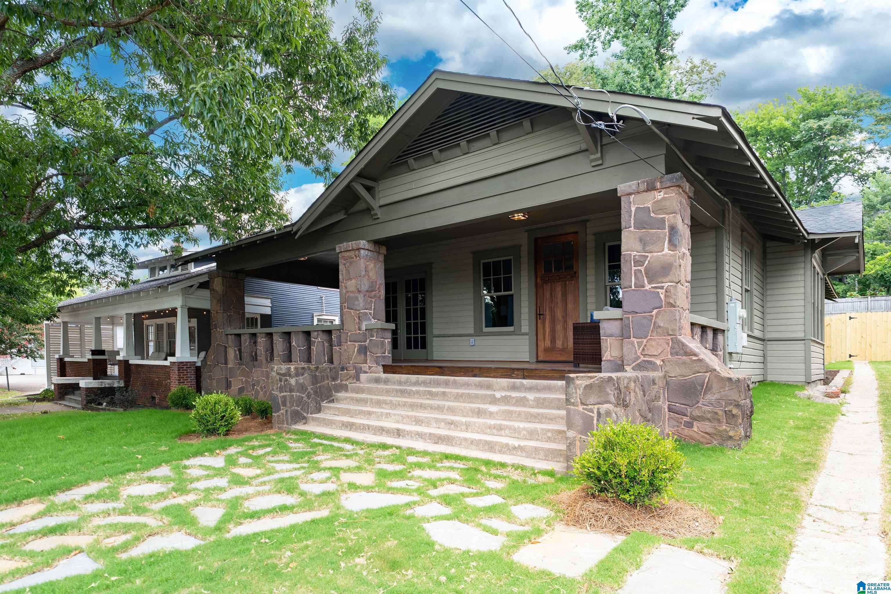 Birmingham, AL 35222,917 38TH STREET S