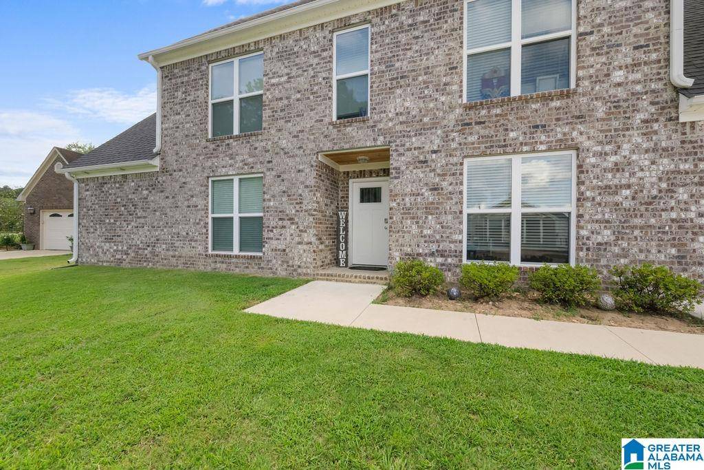 Oneonta, AL 35121,902 PARK AVENUE
