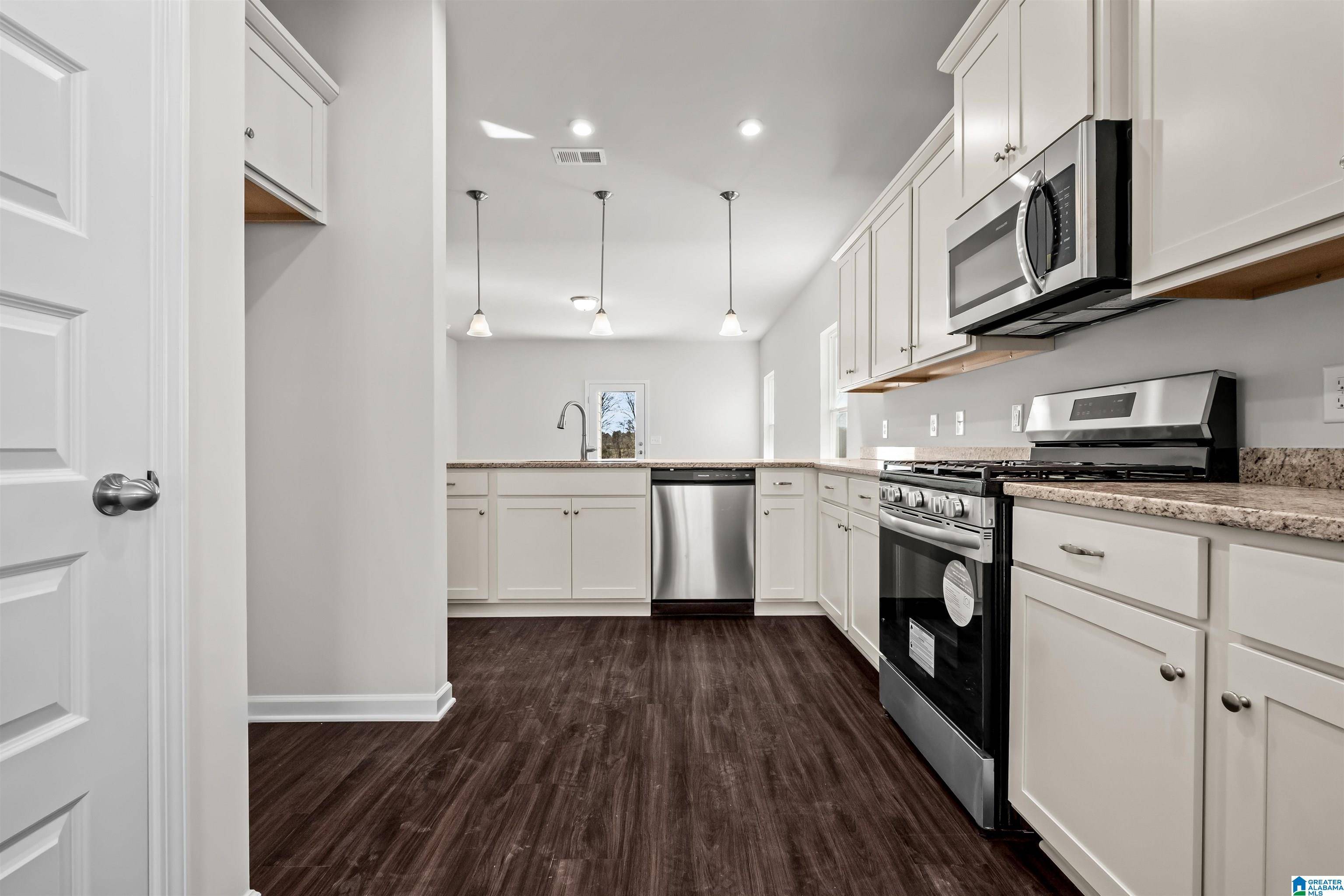 Margaret, AL 35120,235 SANIE COVE LANE