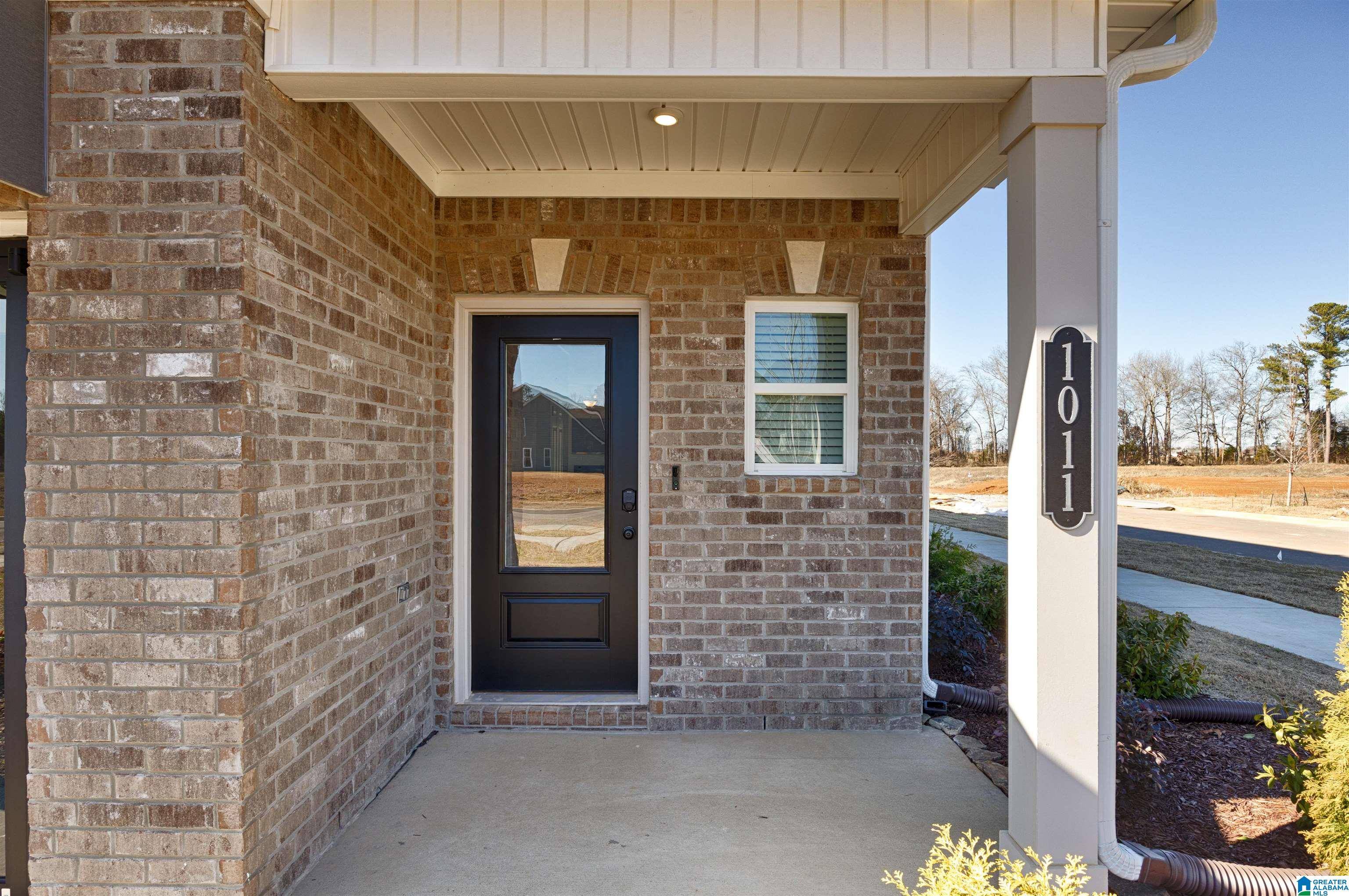 Bessemer, AL 35022,5509 HEADWINDS LANE