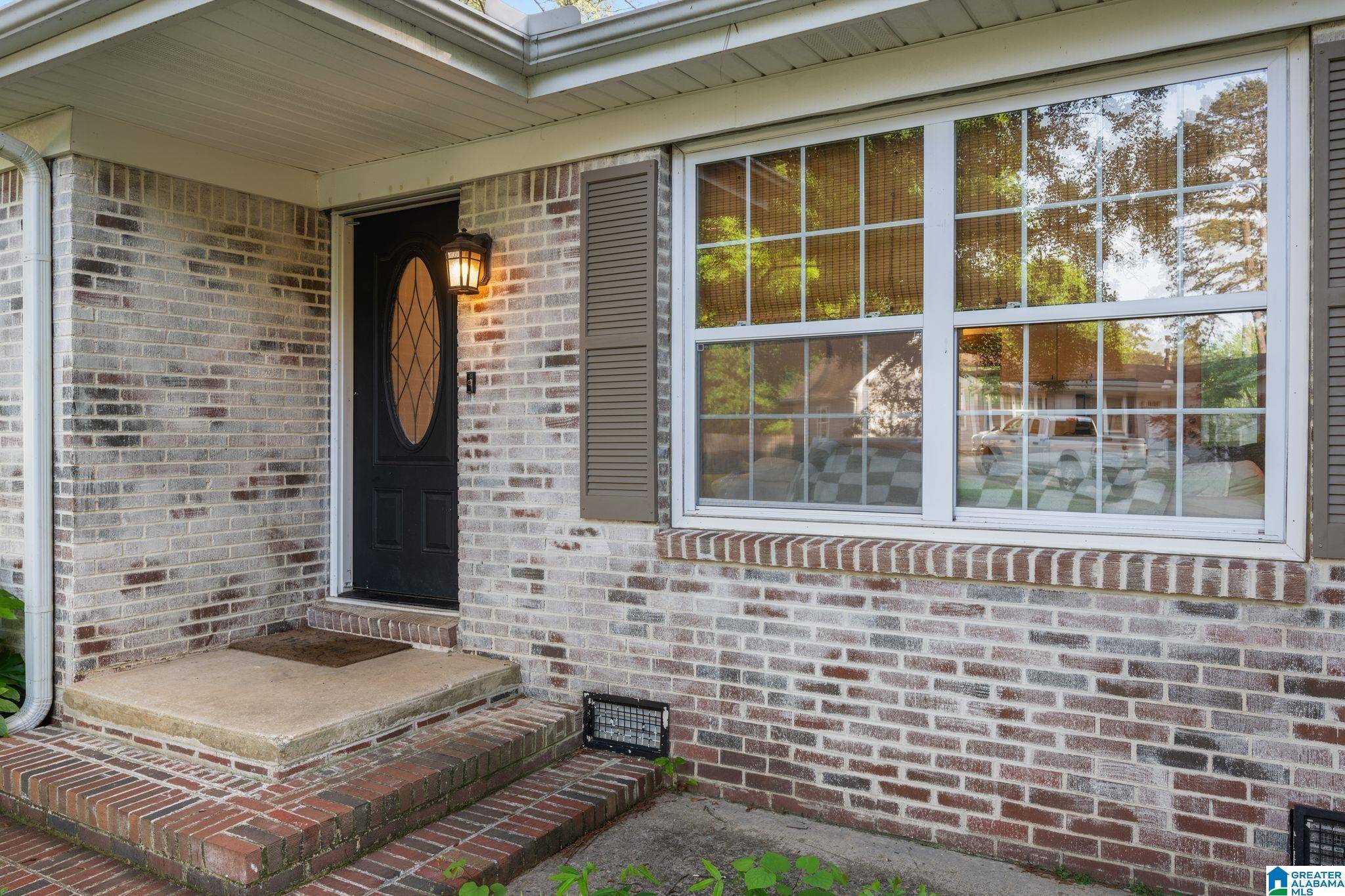 Birmingham, AL 35210,133 STONEVIEW ROAD