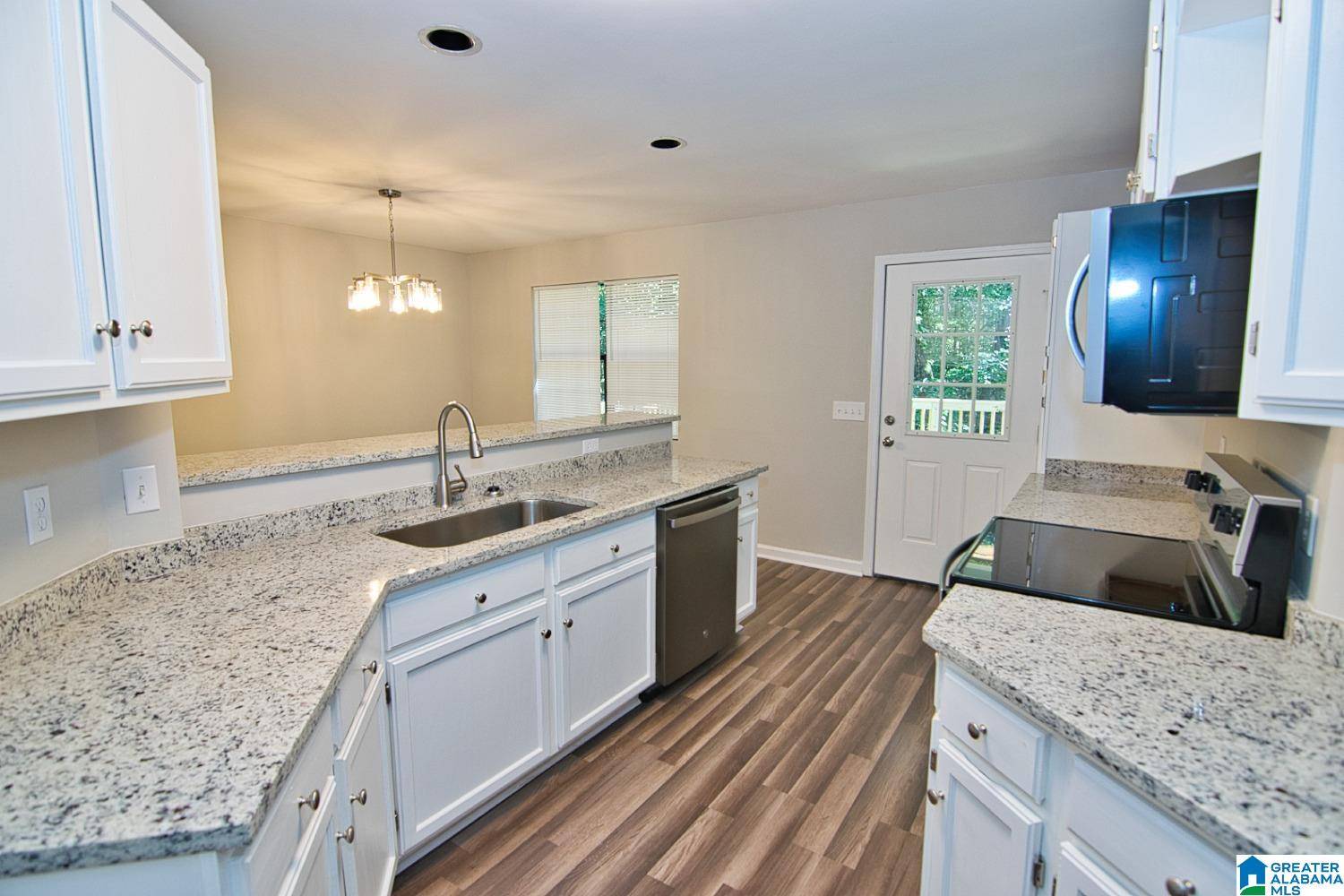Odenville, AL 35120,85 VIEWPOINT CIRCLE