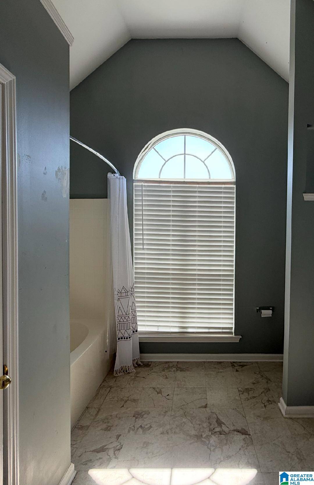 Pelham, AL 35124,310 HIDDEN CREEK TRAIL