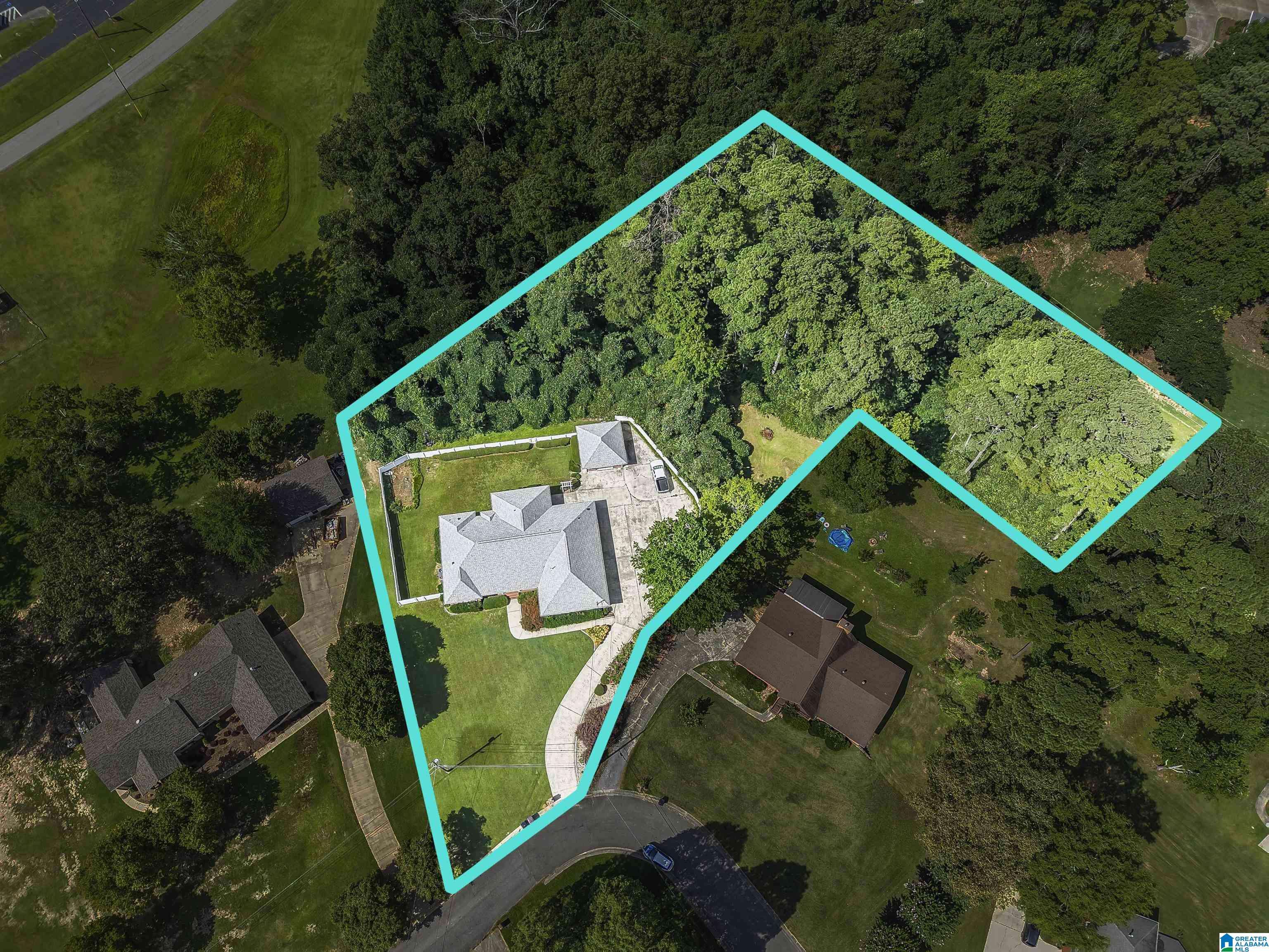 Gardendale, AL 35071,2312 N VILLAGE LANE