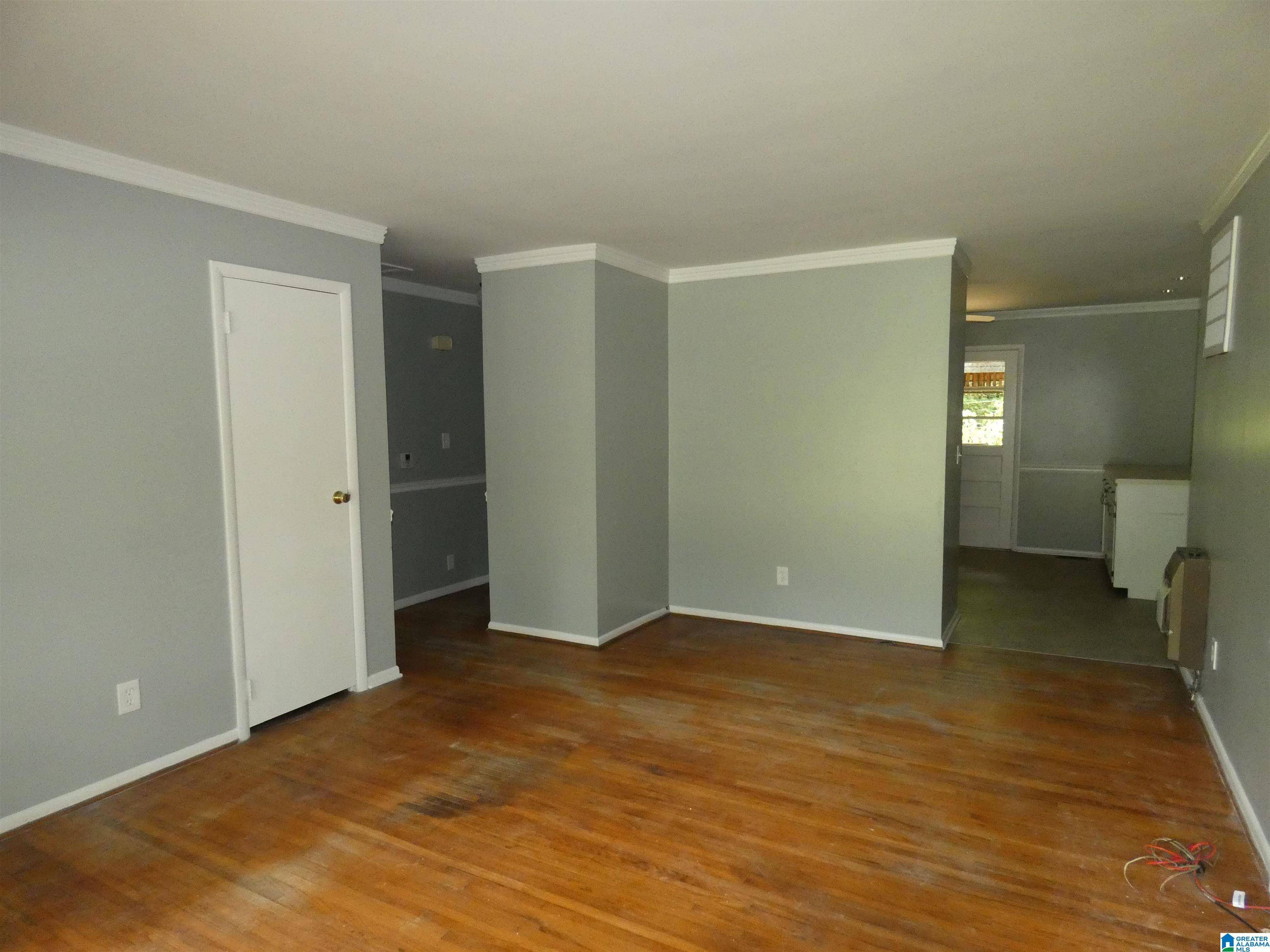 Birmingham, AL 35213,1641 CRESTHILL ROAD