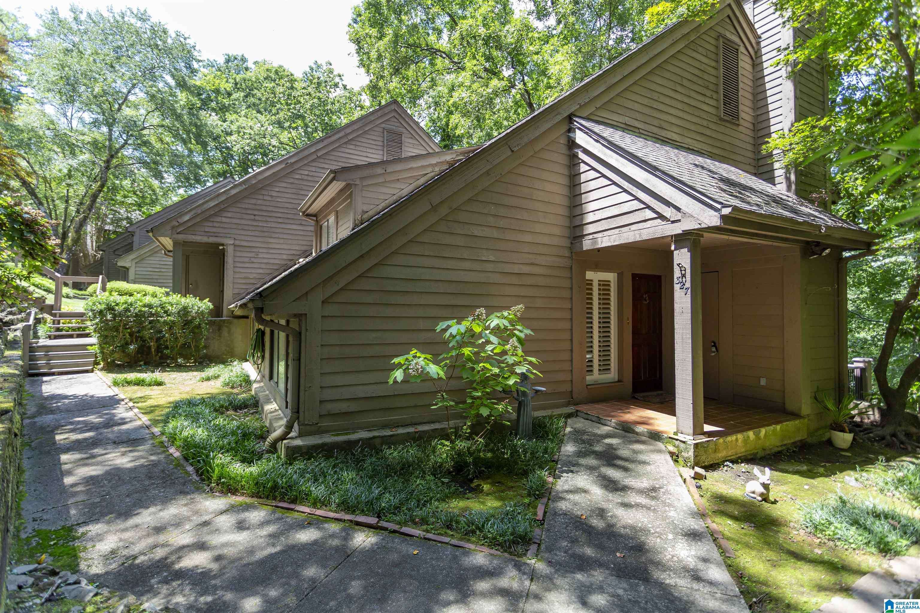 Birmingham, AL 35242,327 HEATH DRIVE #327