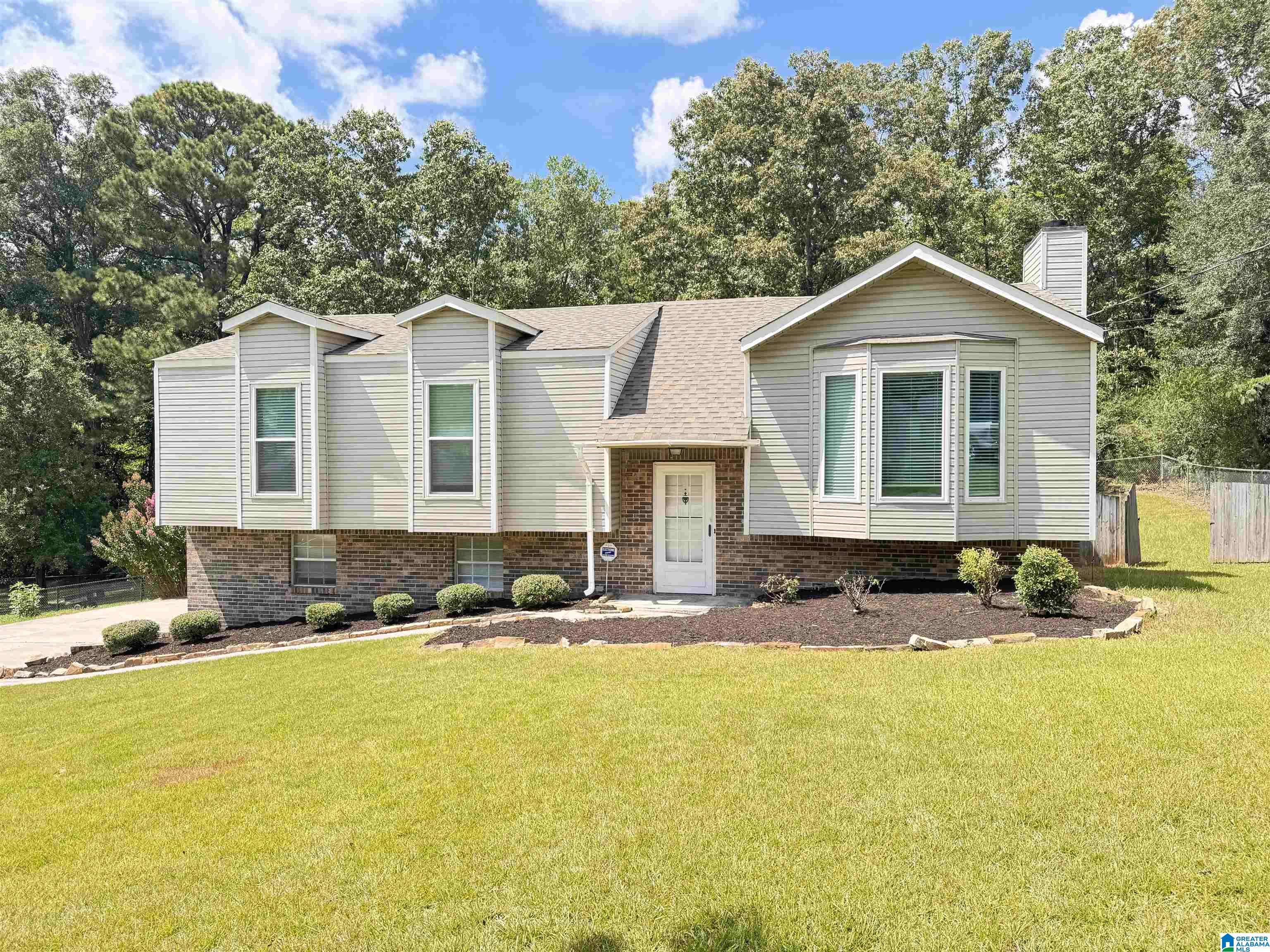 Alabaster, AL 35007,329 WILLOW GLEN COURT