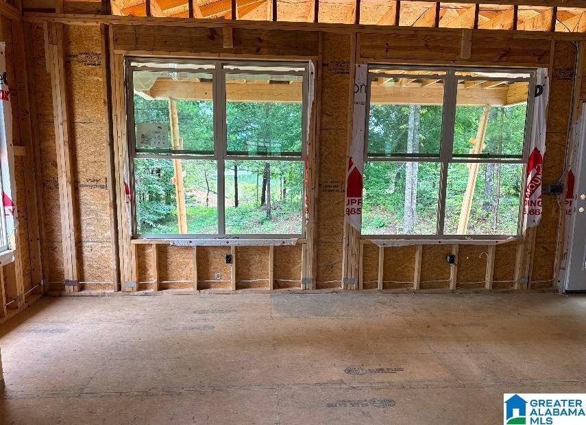Chelsea, AL 35043,600 EMERALD TRACE
