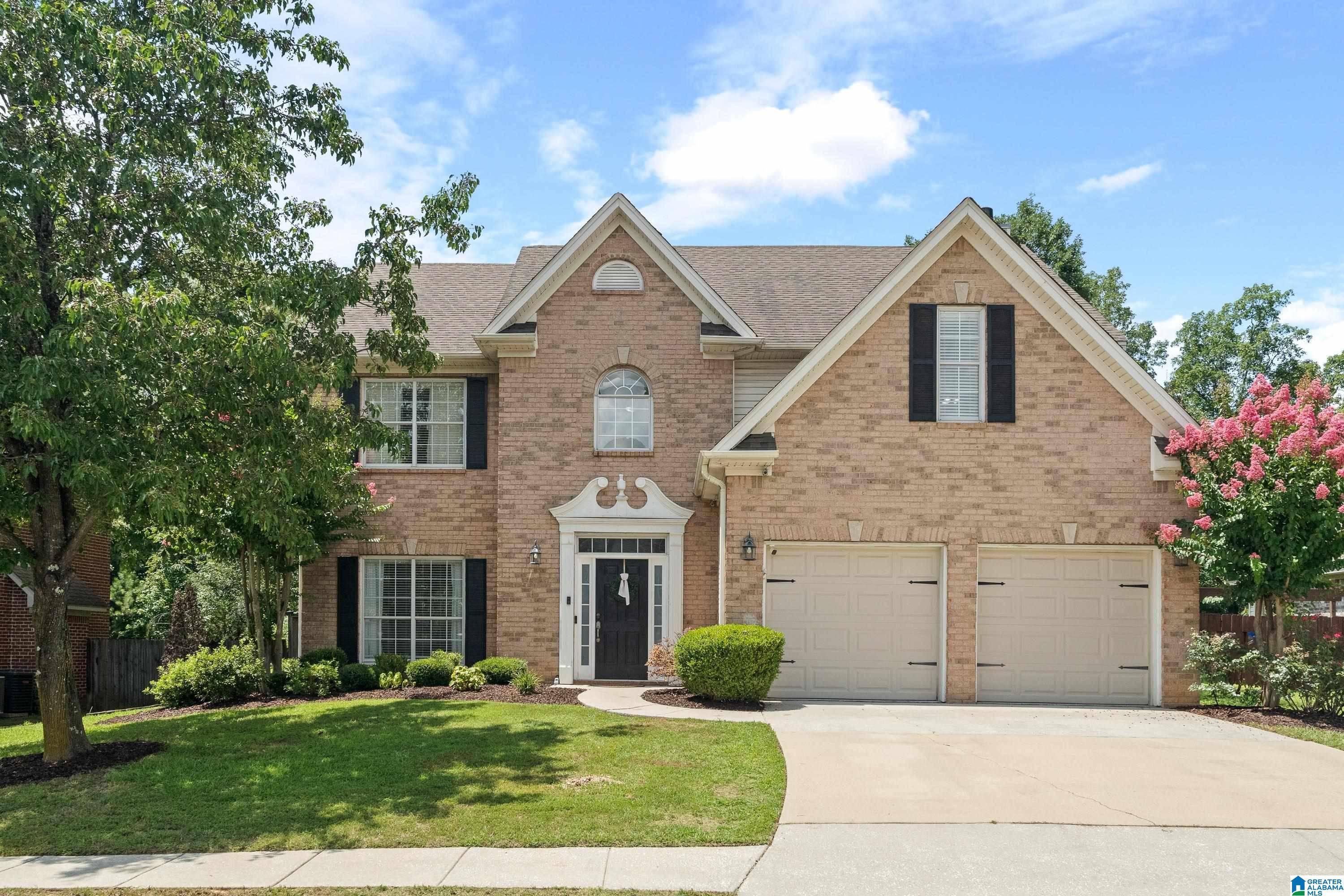 Sterrett, AL 35147,560 FOREST LAKES DRIVE
