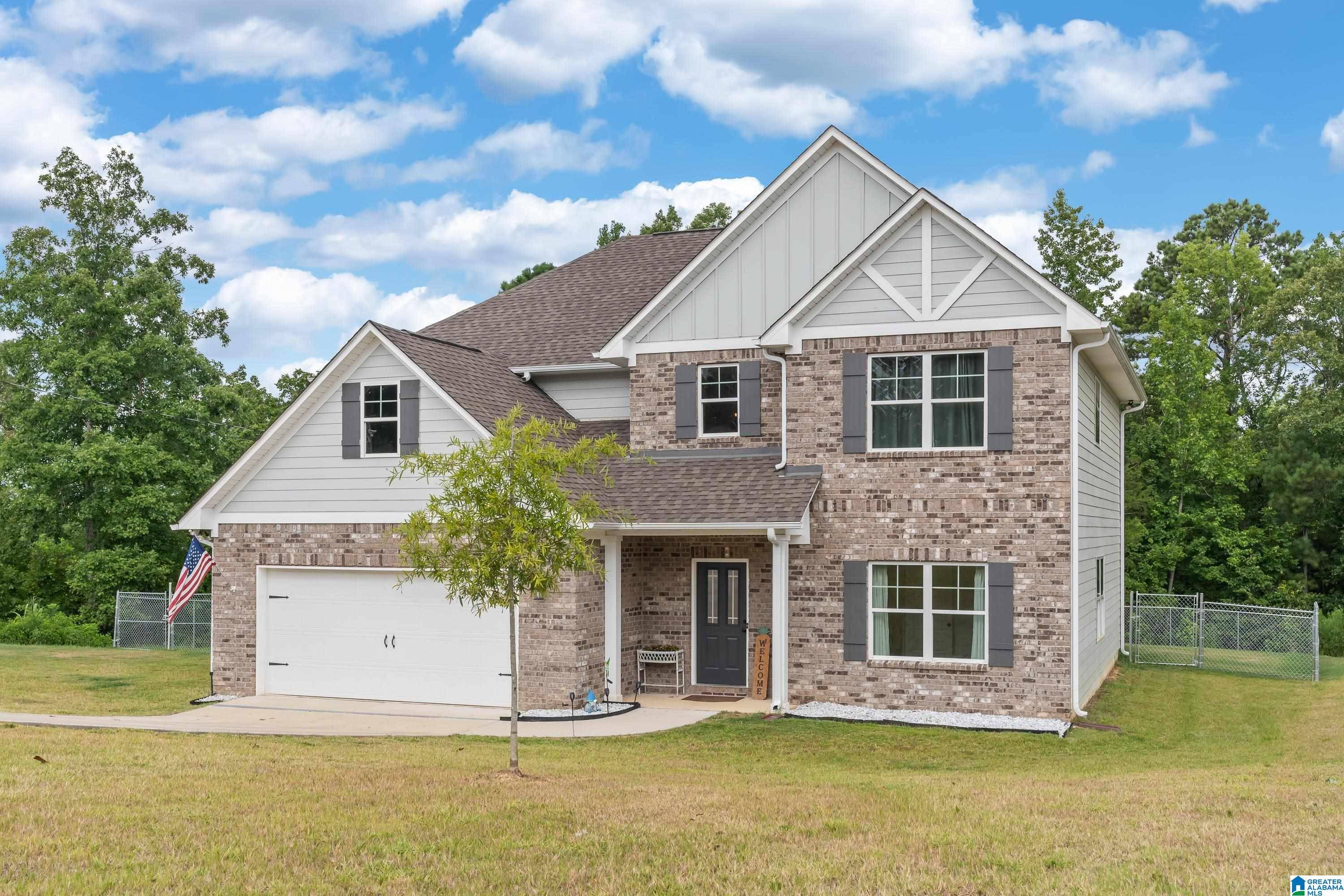 Hueytown, AL 35023,6643 WHITE OAK LANE
