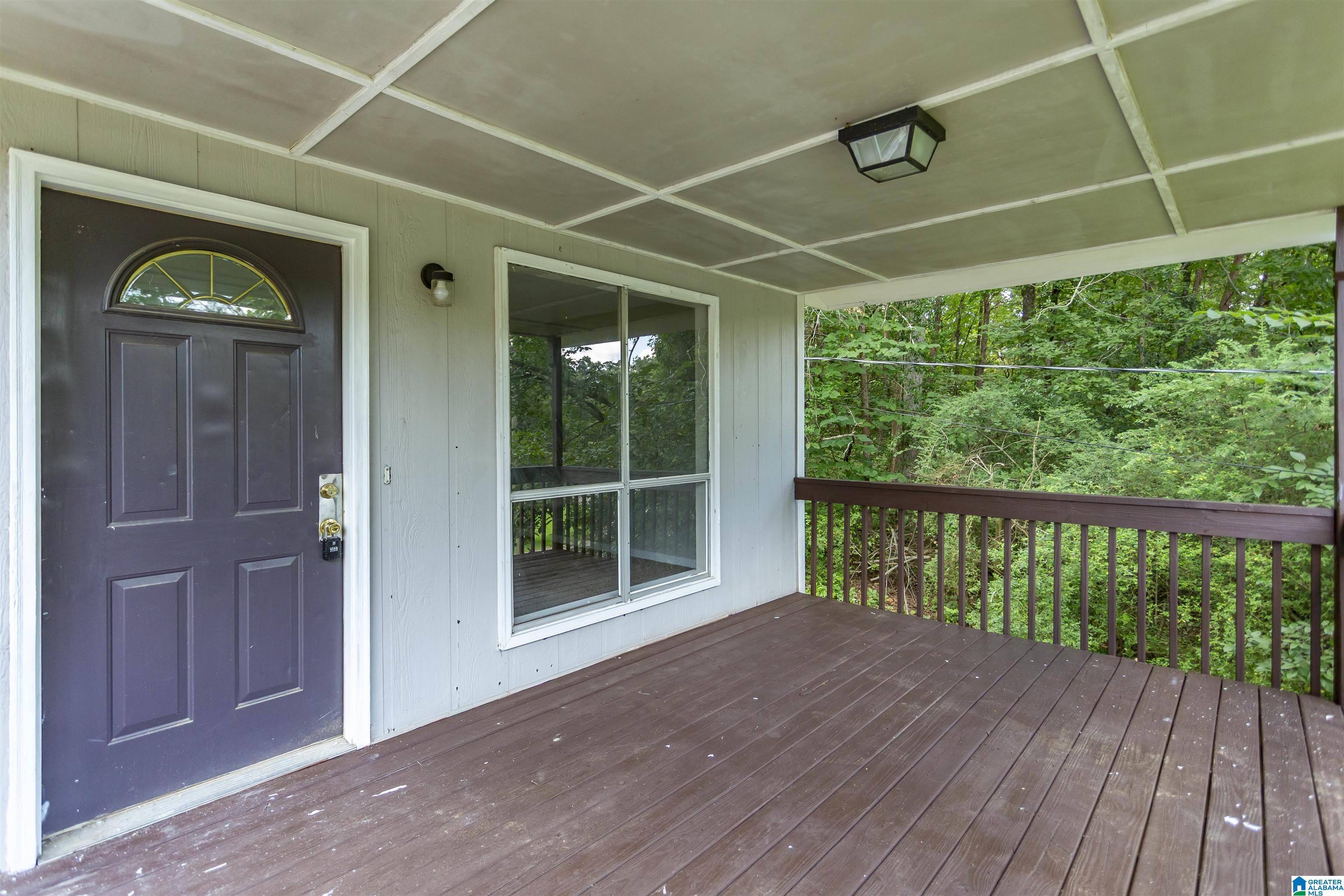 Birmingham, AL 35215,2903 CREEK LANE NE