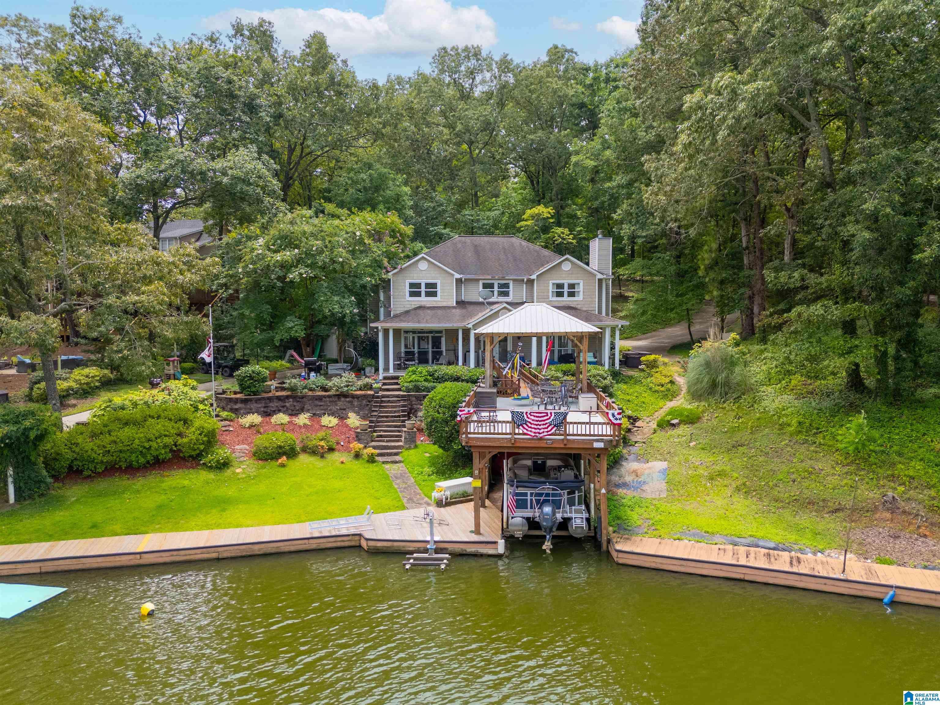 Talladega, AL 35160,284 S LAKE HILLS LANE
