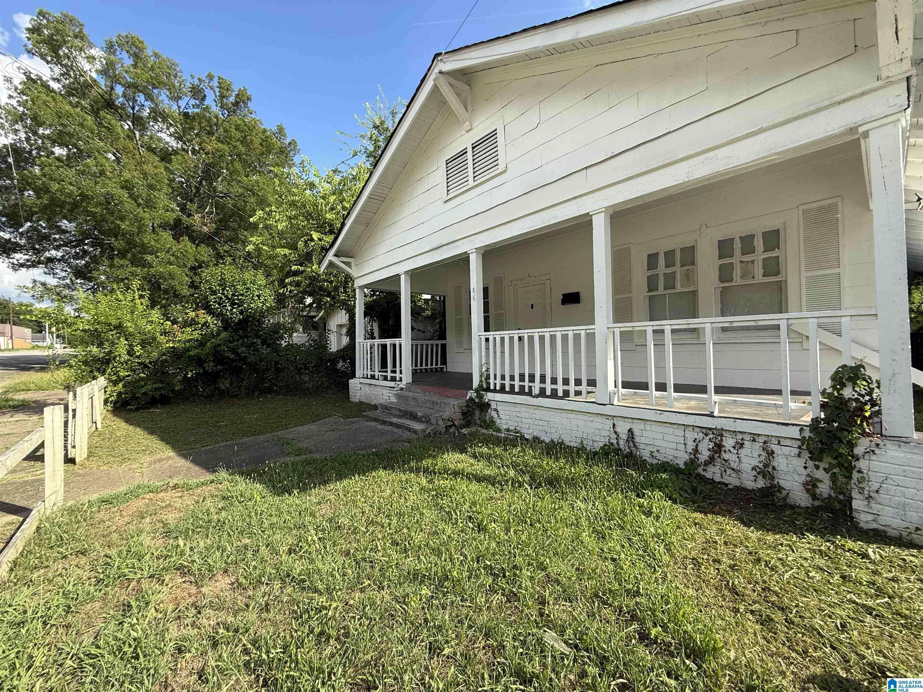 Bessemer, AL 35020,506 N 15TH STREET