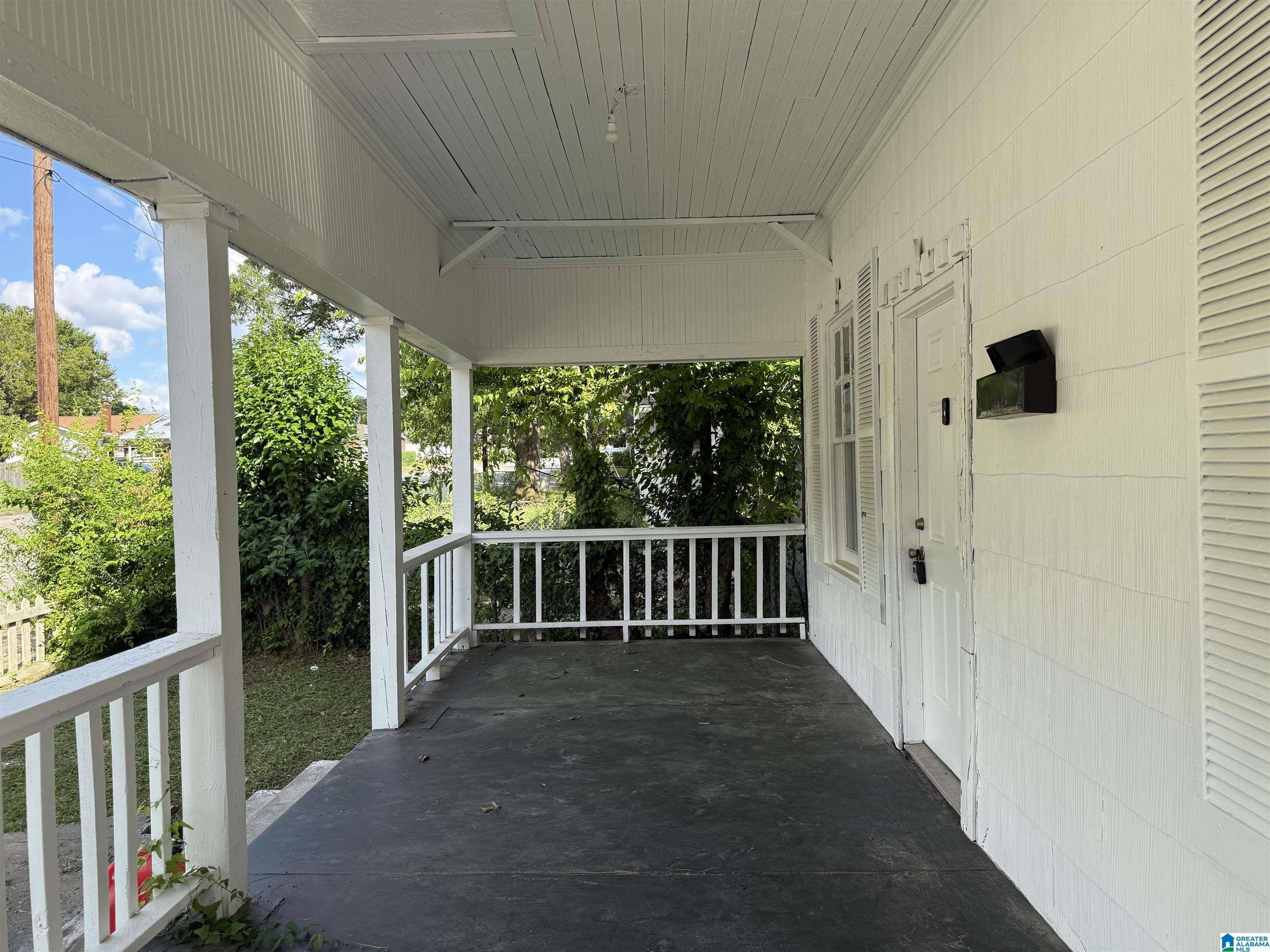 Bessemer, AL 35020,506 N 15TH STREET