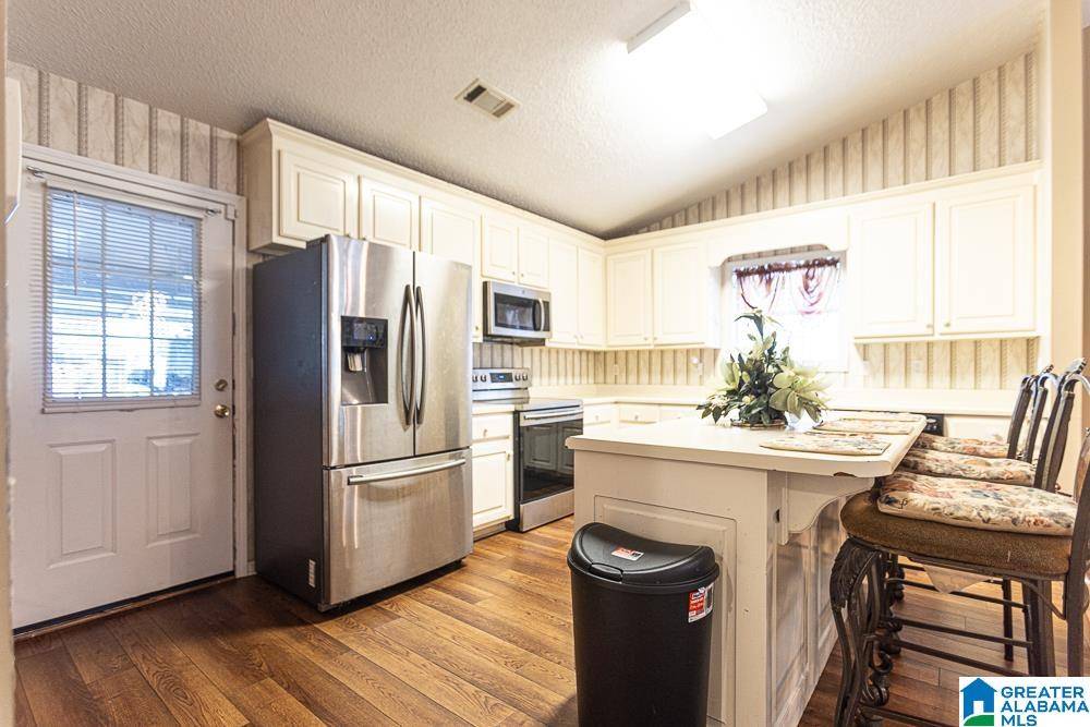 Tuscaloosa, AL 35405,5201 WOODLAND TRACE