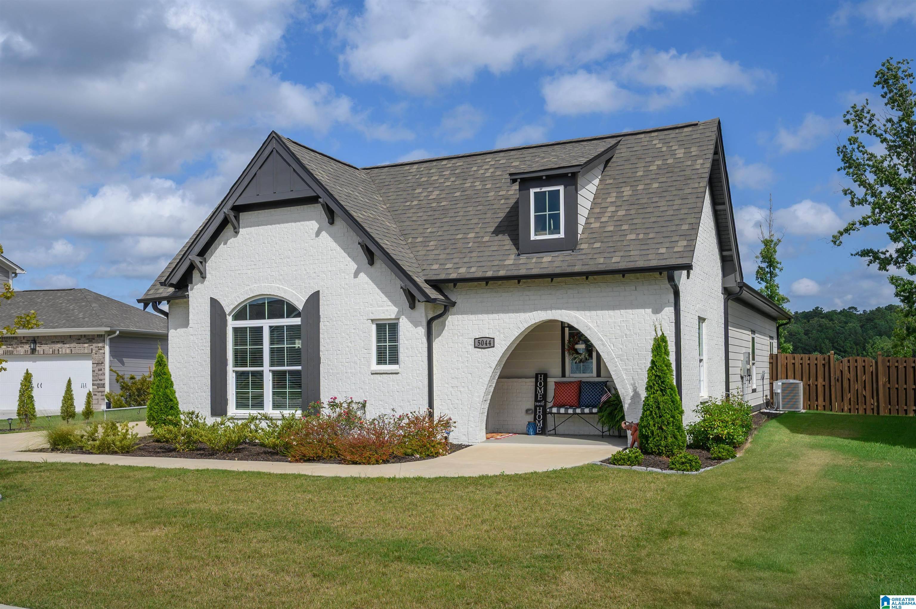 Pelham, AL 35124,5044 SIMMS RIDGE