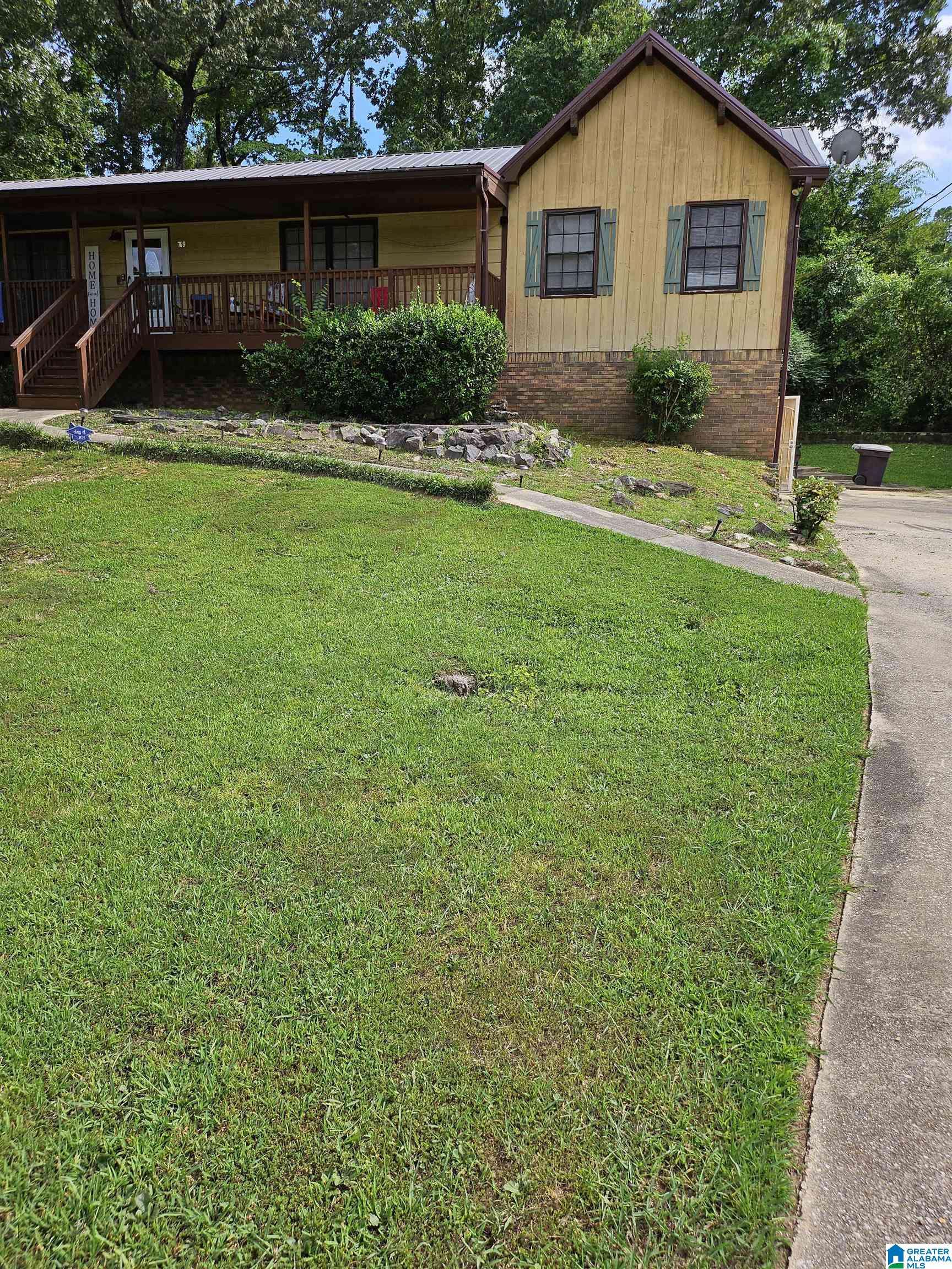 Center Point, AL 35215,709 21ST AVENUE NW