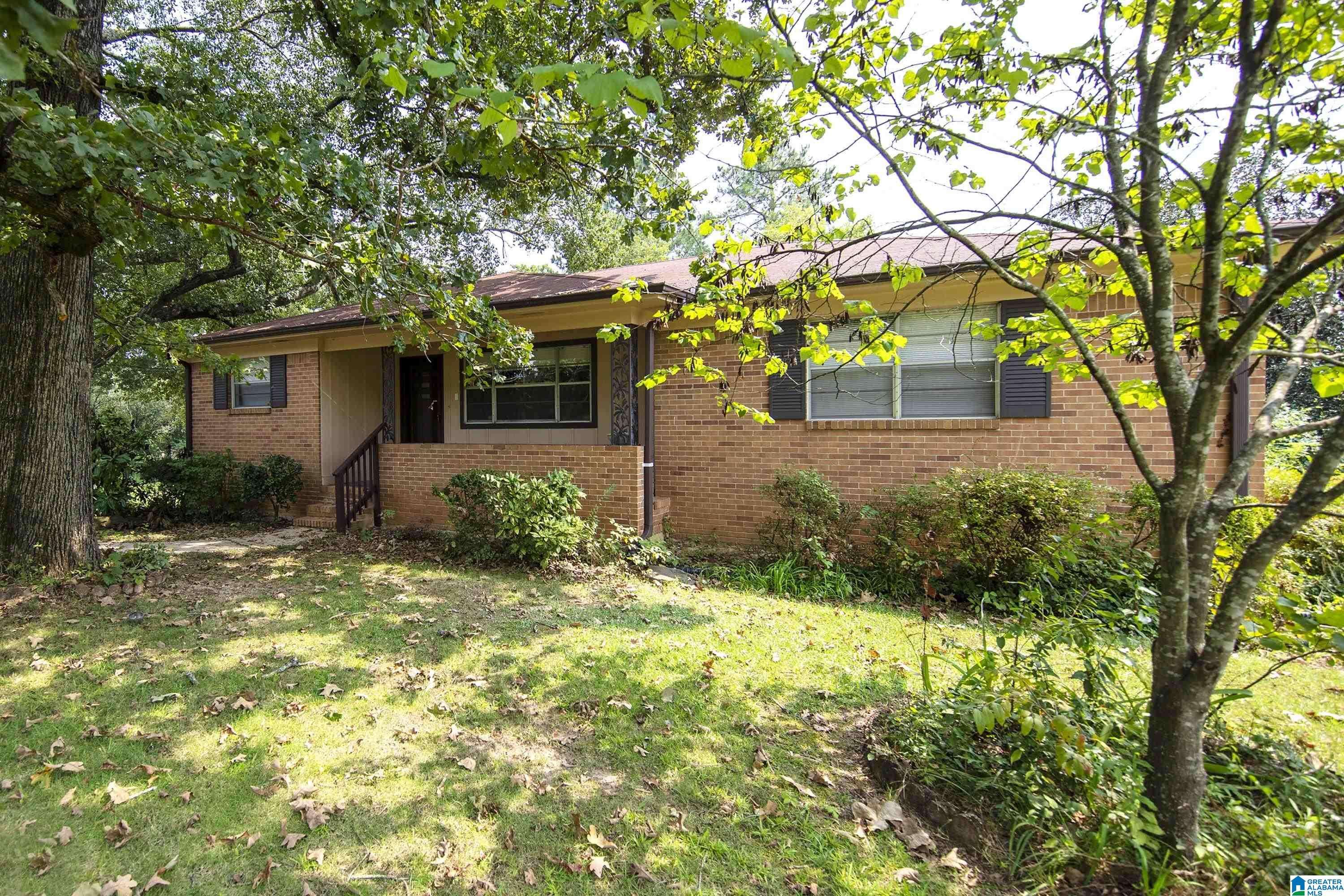 Forestdale, AL 35214,729 HEFLIN AVENUE E