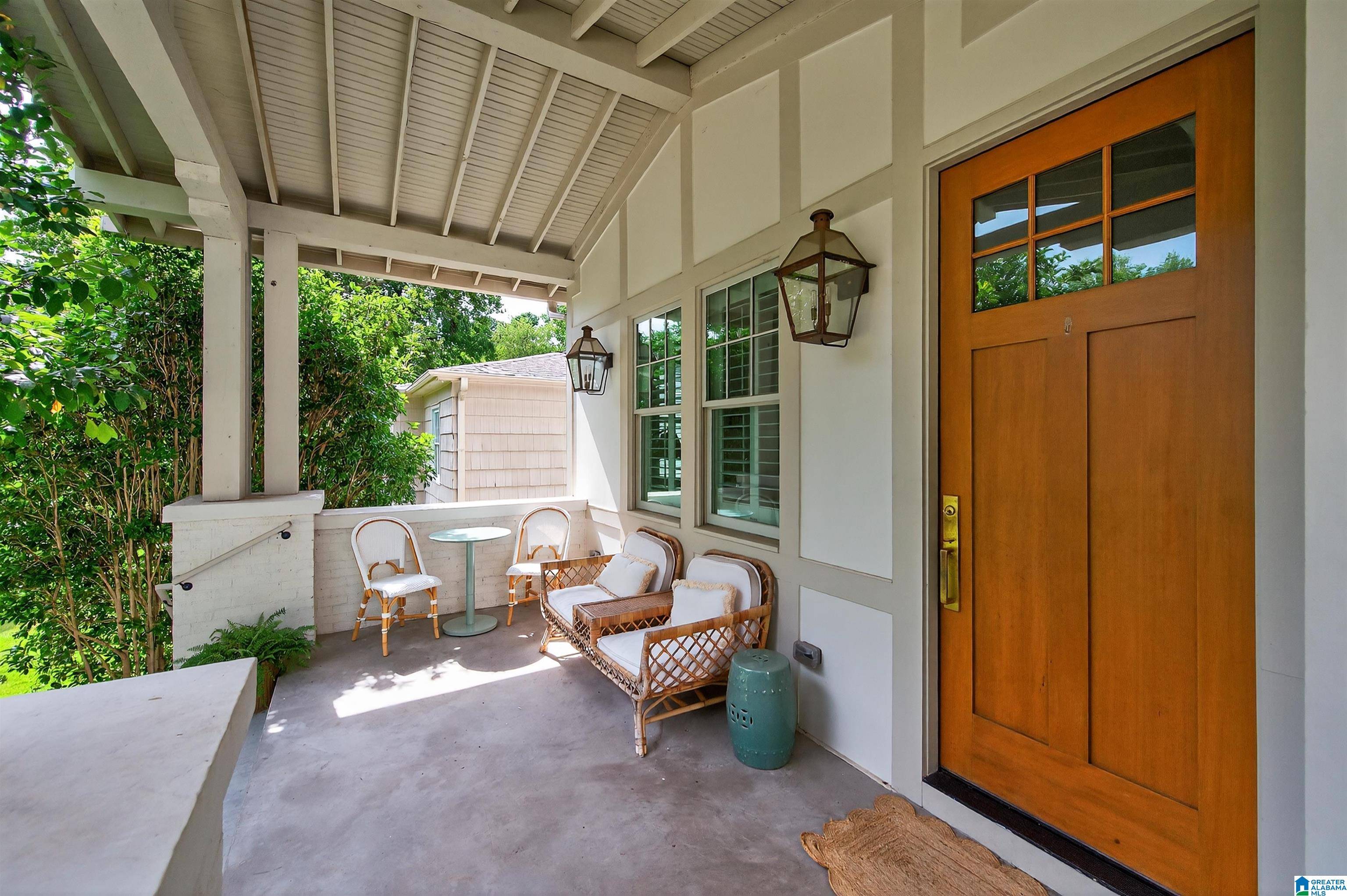 Homewood, AL 35209,612 FORREST DRIVE