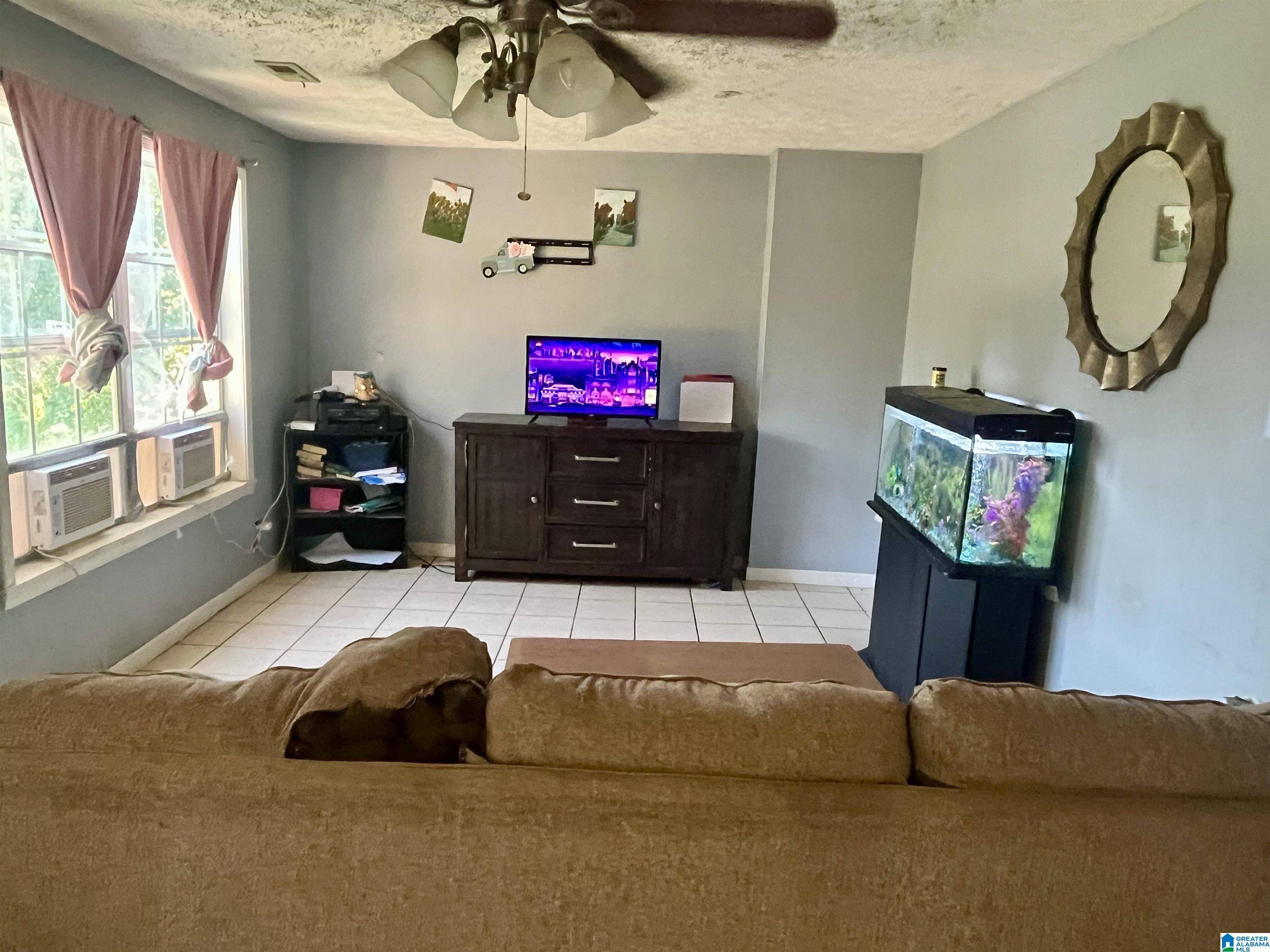 Hanceville, AL 35077,431 COUNTY ROAD 565 #B