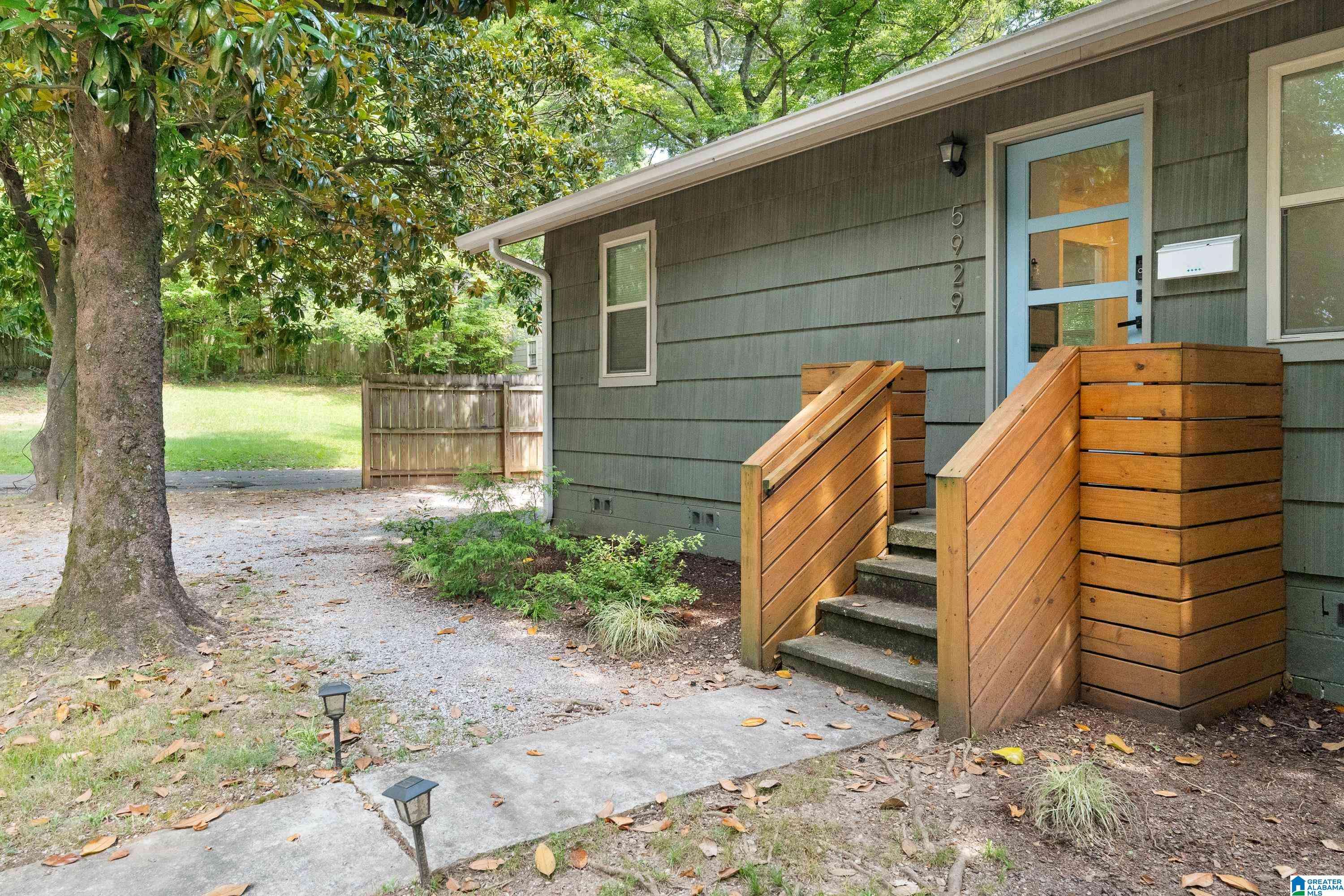 Birmingham, AL 35212,5929 5TH AVENUE S