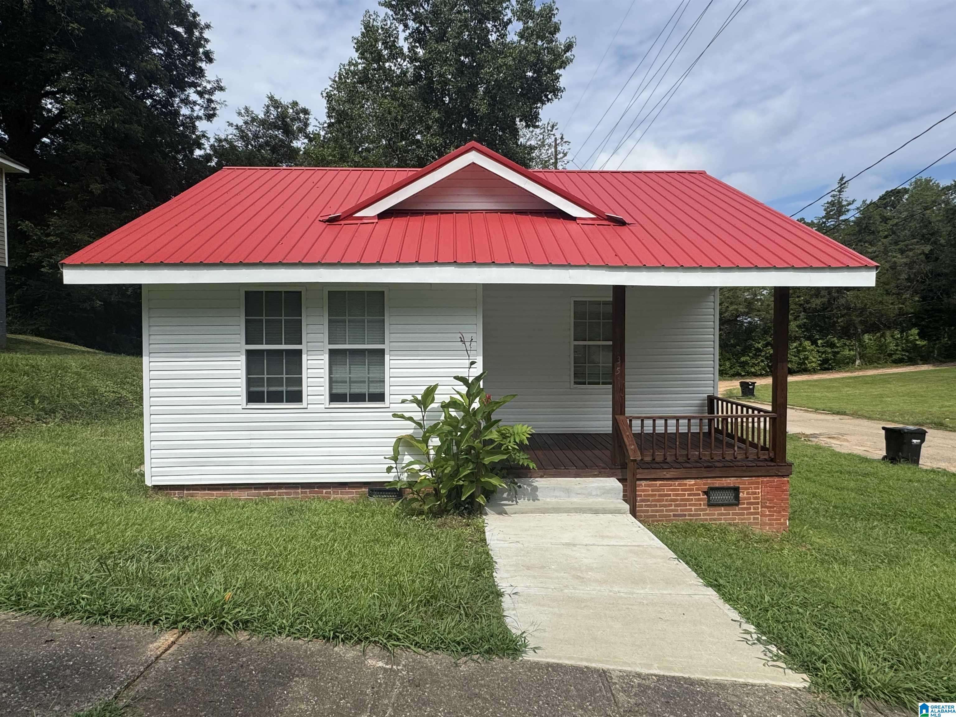 Roanoke, AL 36274,351 MULBERRY STREET