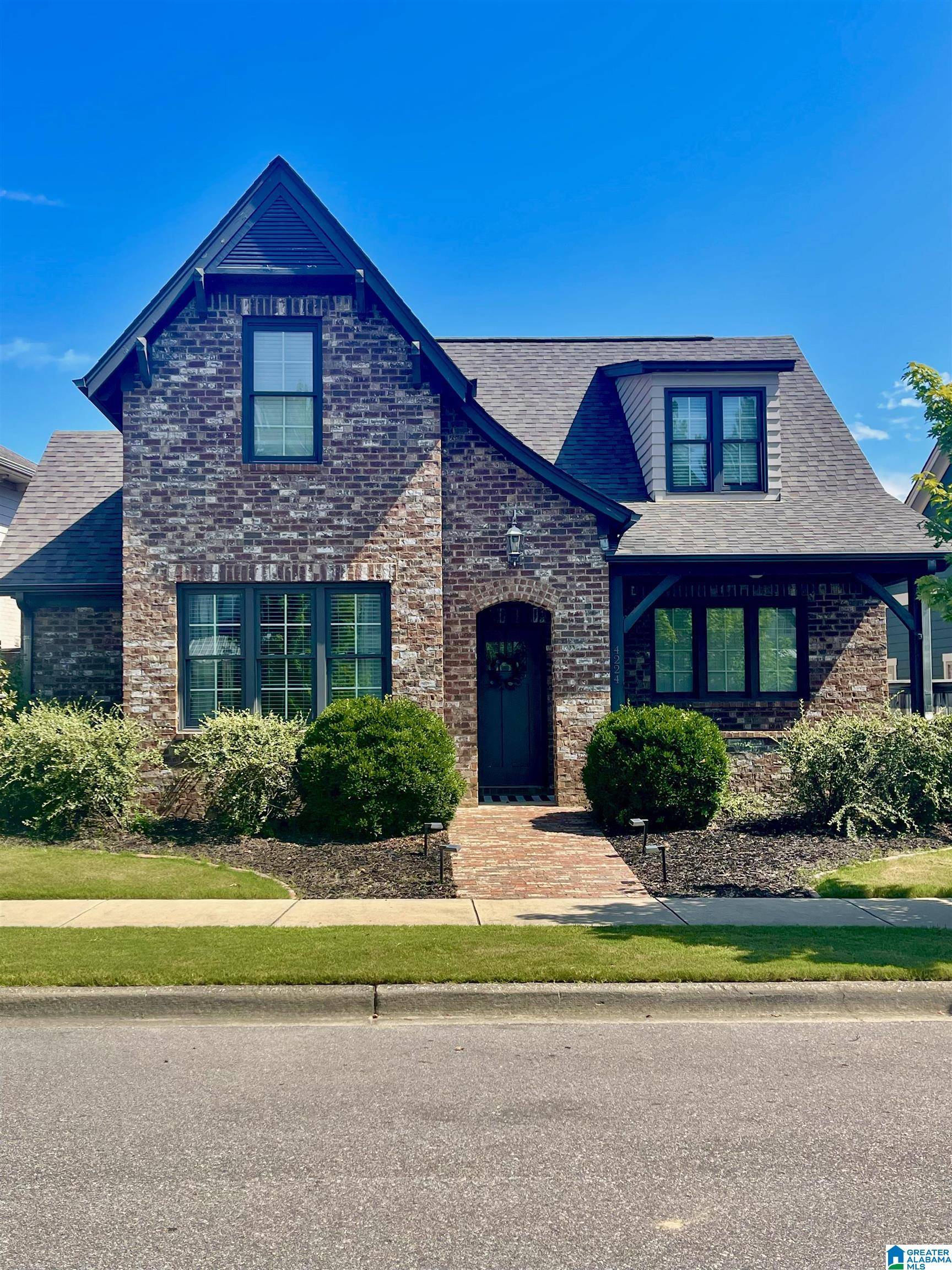 Trussville, AL 35173,4224 CAHABA BEND