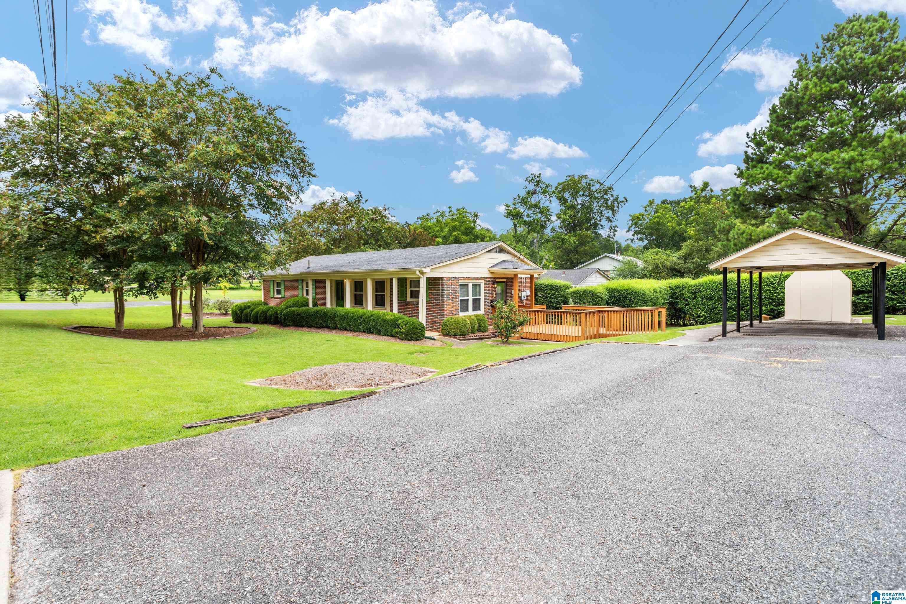 Trussville, AL 35173,422 LINDEN STREET