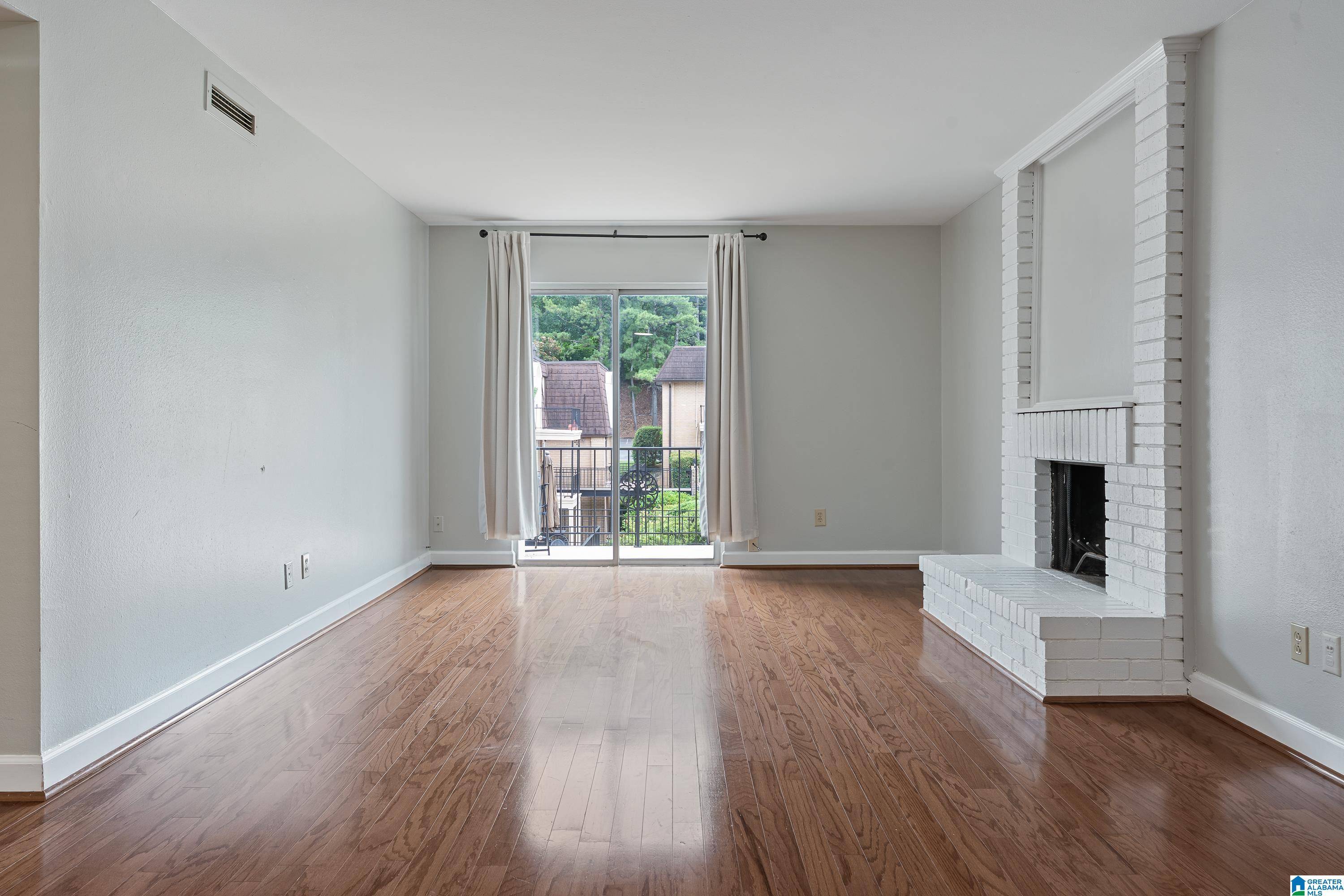Homewood, AL 35216,159 OLD MONTGOMERY HIGHWAY #C
